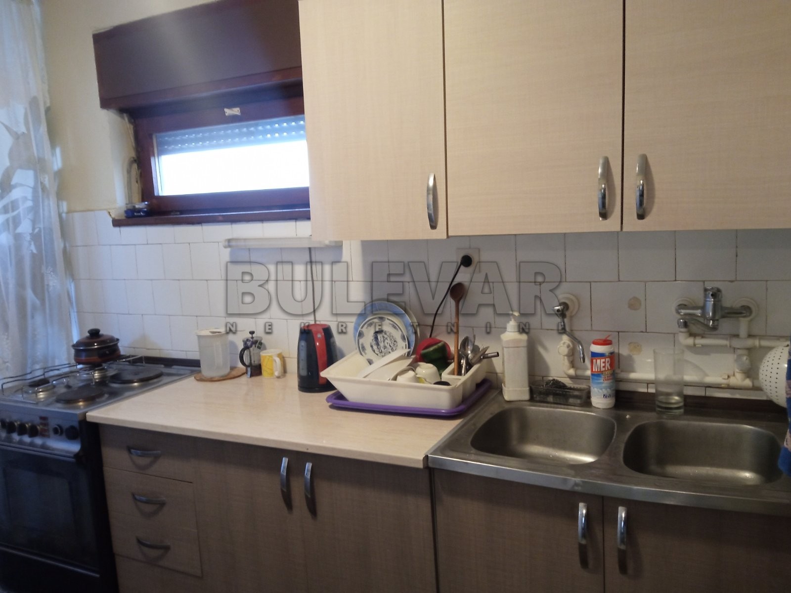 četvorosobna kuća, 680 m2, Donja Trnava, Donja Trnava ID: p-08721 13