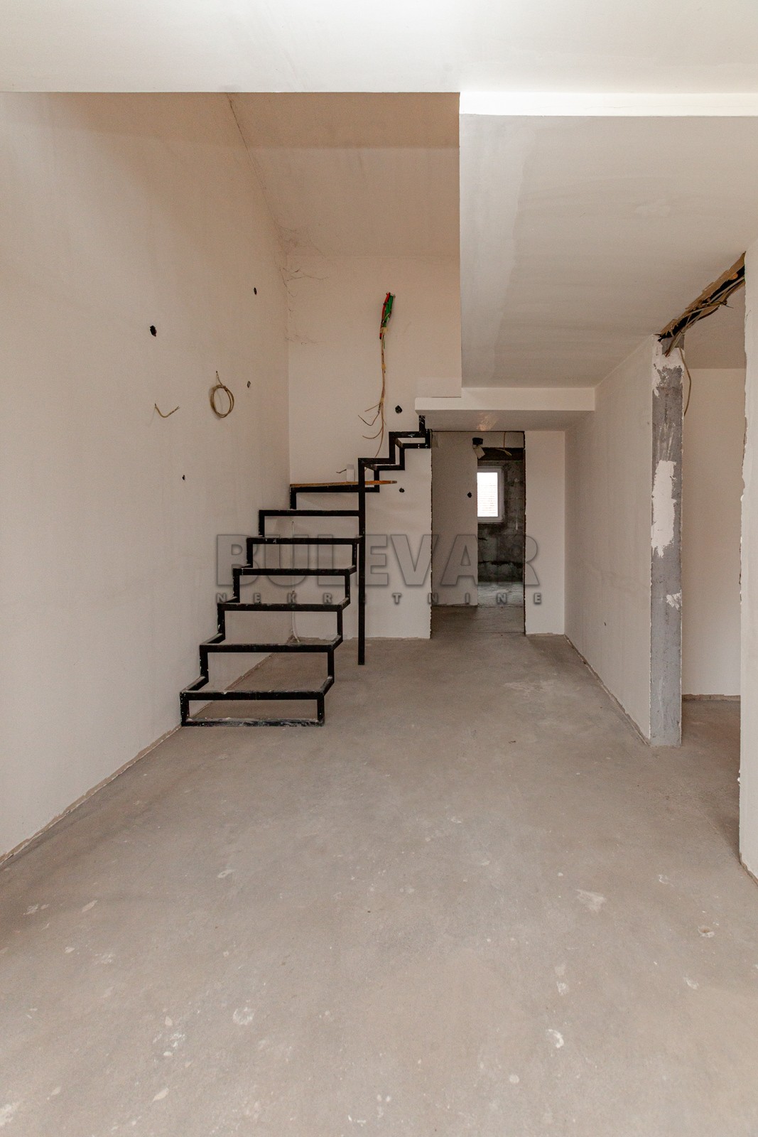 četvorosobna kuća, 79 m2, Durlan, Matejevački put ID: p-04338 12