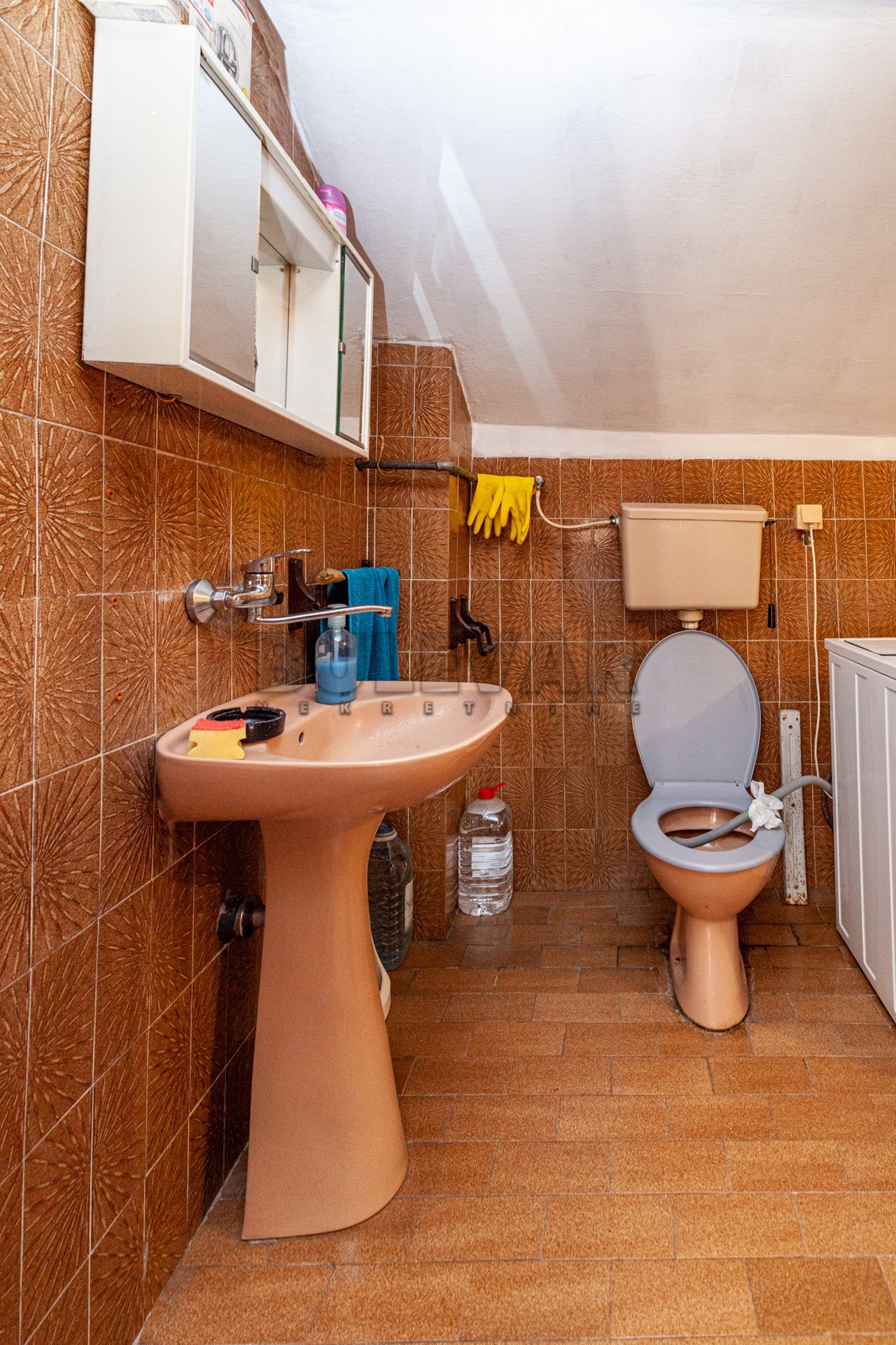 četvorosobna kuća, 85 m2, Kičevo, Ivana Milutinovića ID: p-07014 7