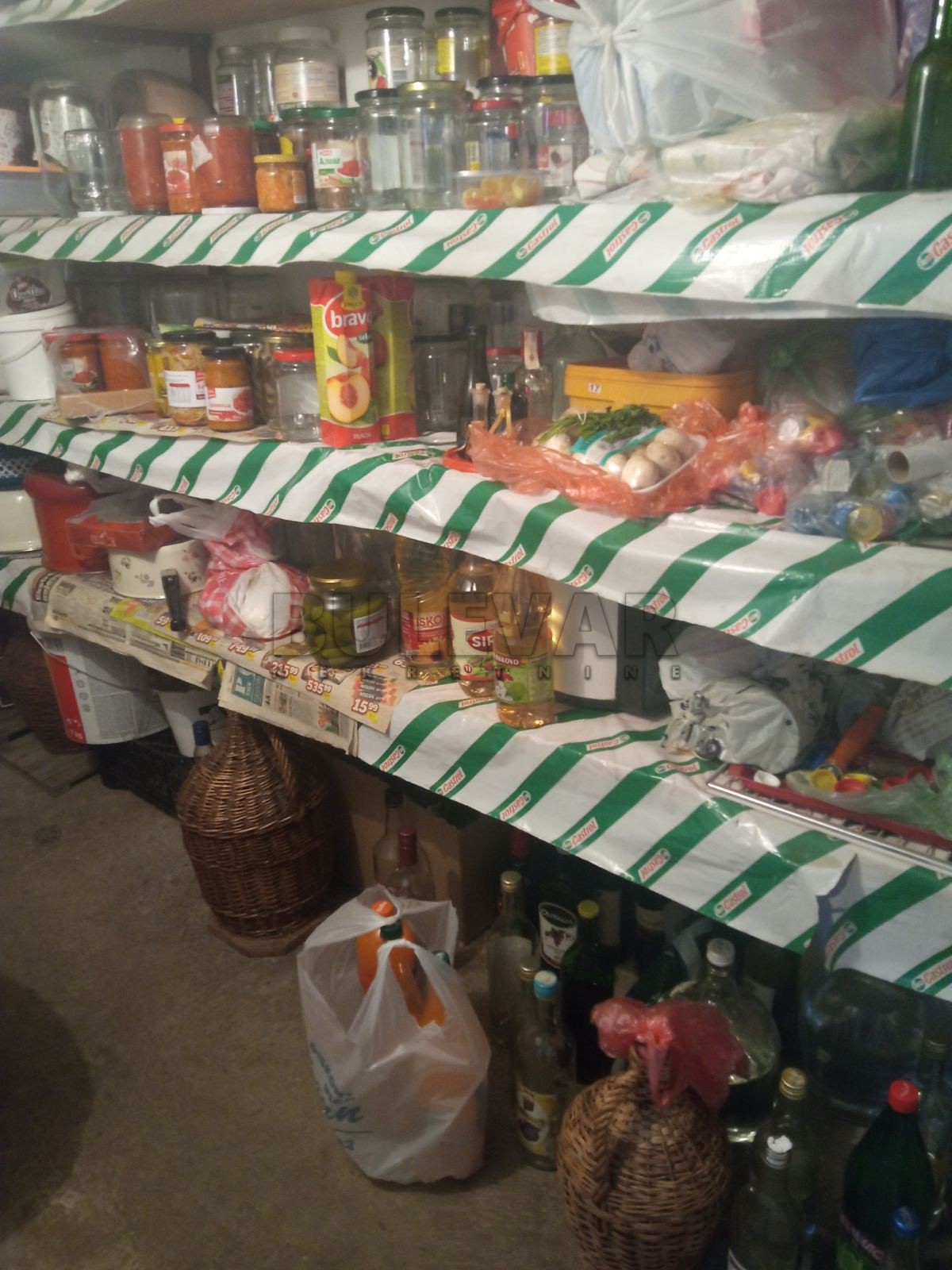 četvorosobna kuća, 94 m2, Erdeč, Partizanskih kurira ID: p-07492 32