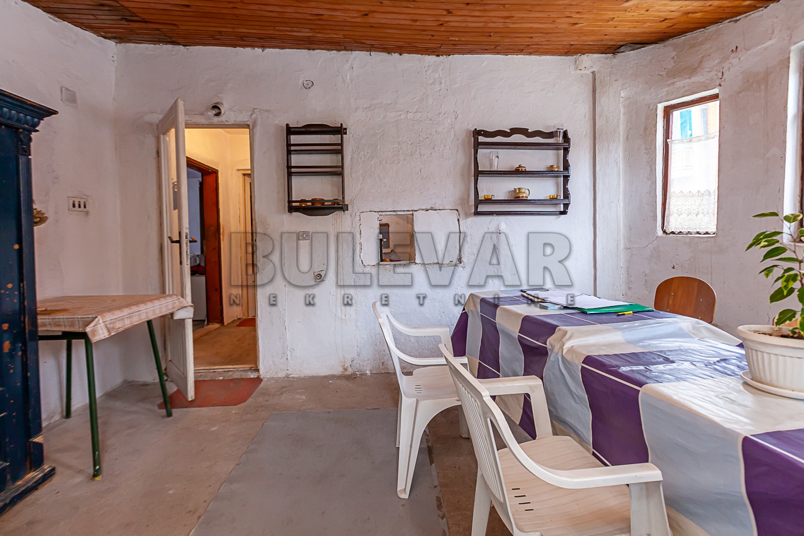 četvorosobna kuća, 96 m2, Ženeva (Devizno naselje), Carigradska ID: p-010016 2