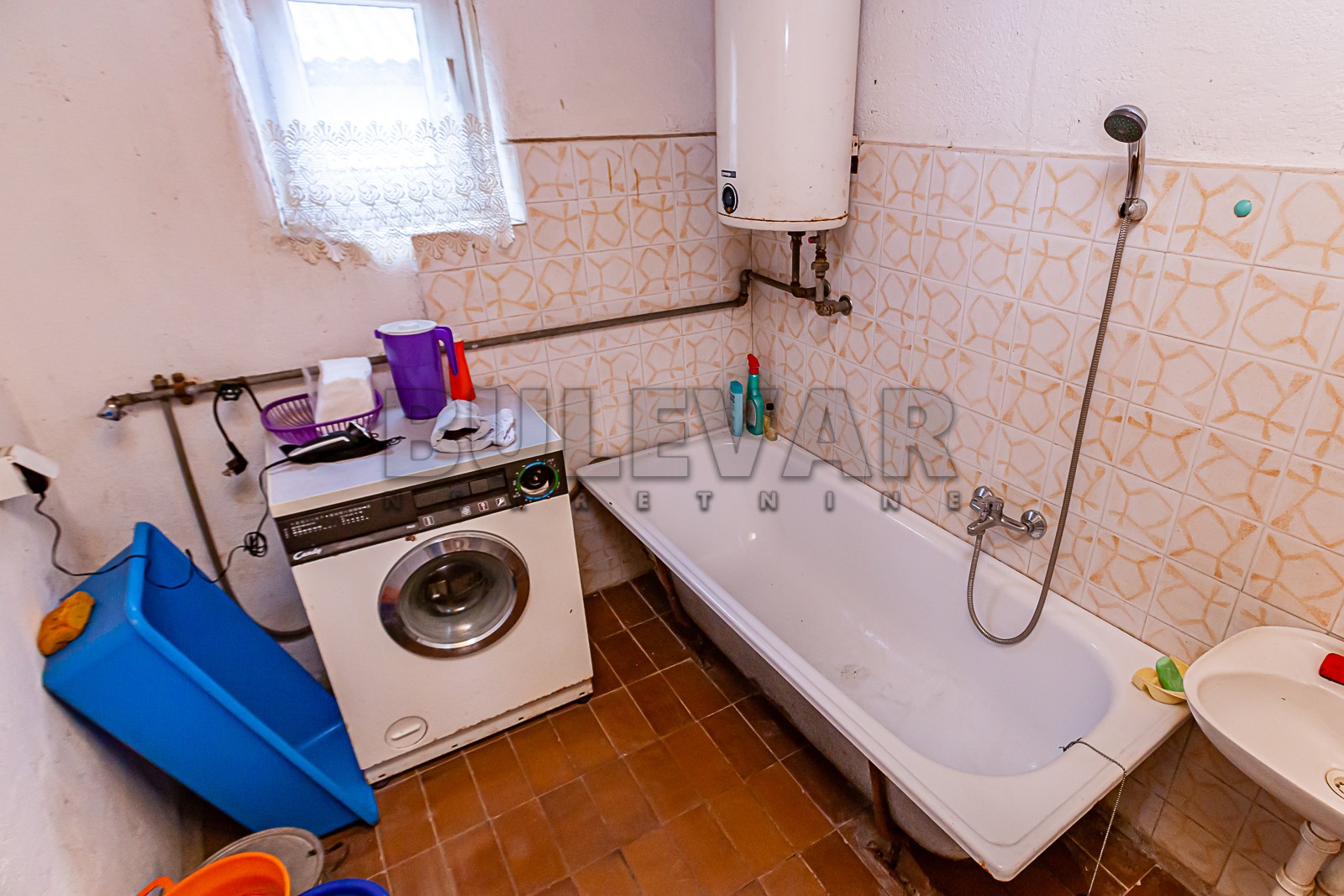 četvorosobna kuća, 96 m2, Ženeva (Devizno naselje), Carigradska ID: p-010016 5