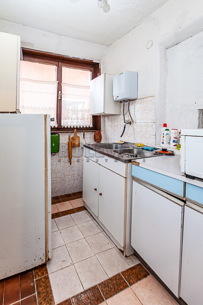 četvorosobna kuća, 96 m2, Ženeva (Devizno naselje), Carigradska ID: p-010016 9