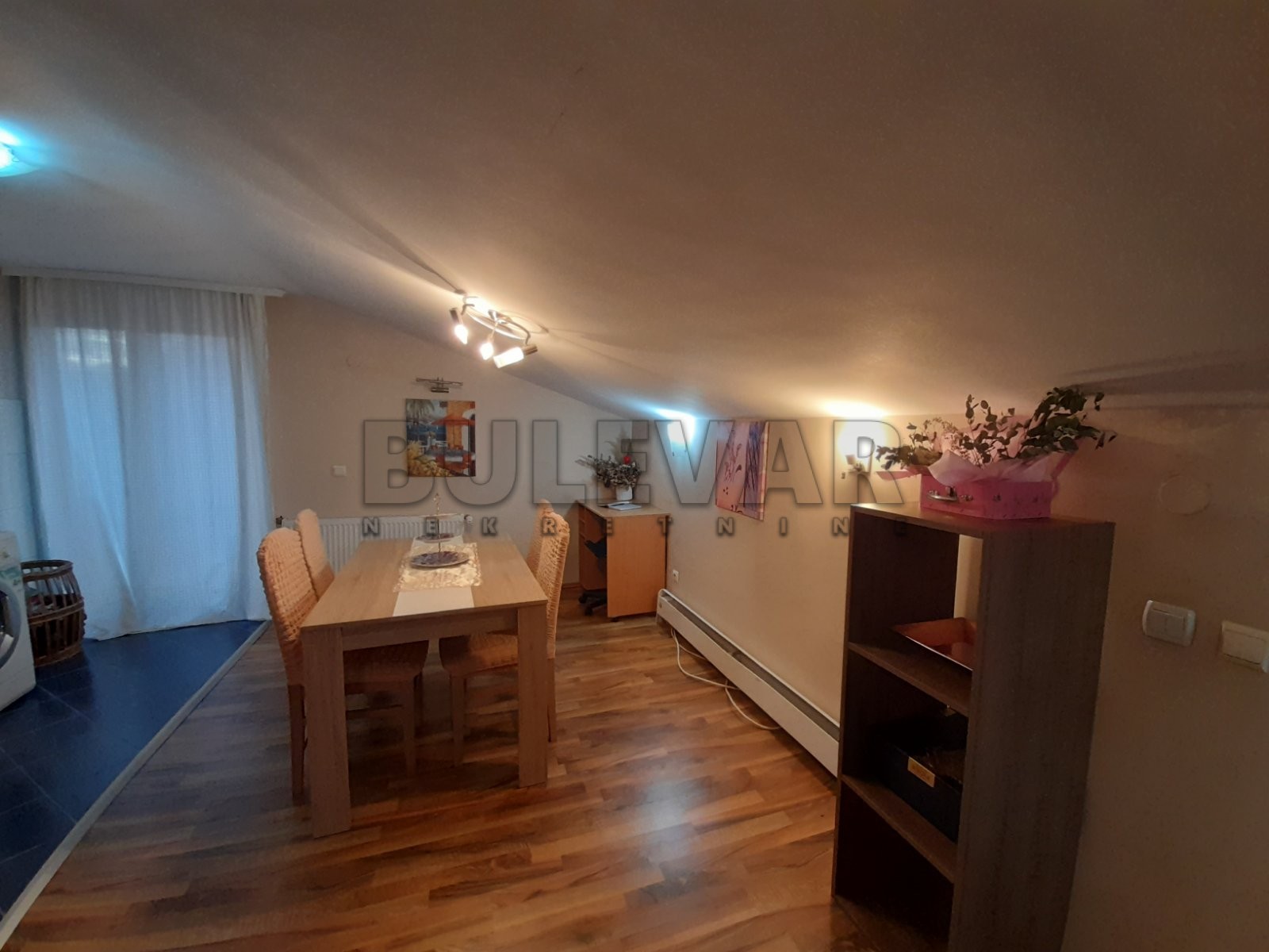 Dvosoban stan, 100 m2, Donja Vrežina, Skopska ID: i-010912 8