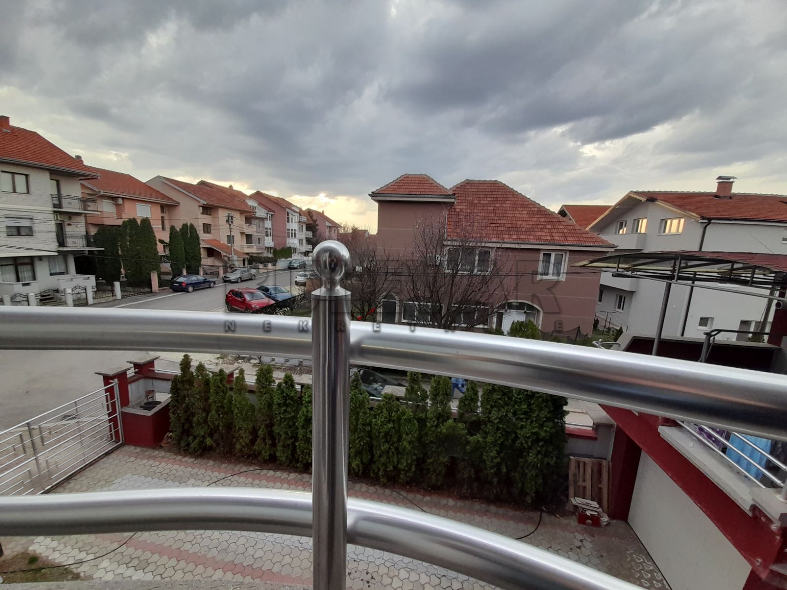 Dvosoban stan, 100 m2, Donja Vrežina, Skopska ID: i-010912 15