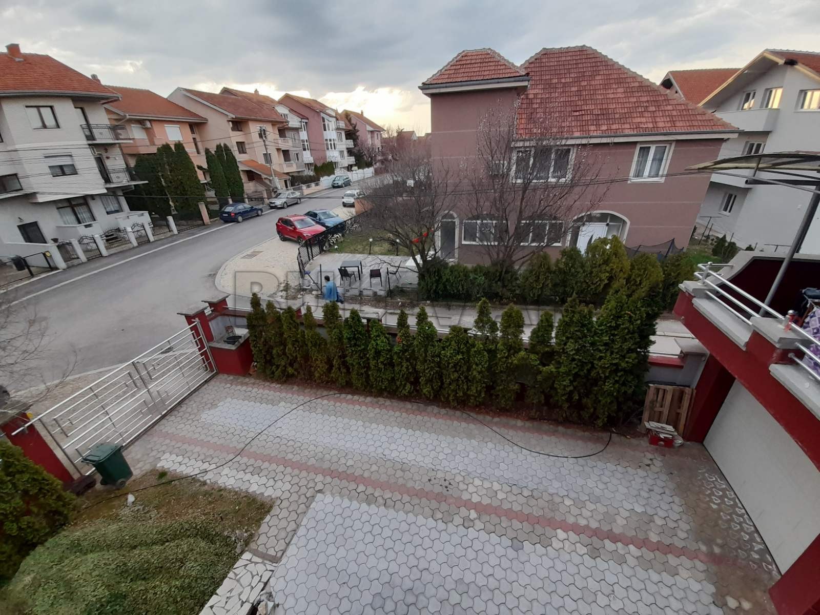 Dvosoban stan, 100 m2, Donja Vrežina, Skopska ID: i-010912 16