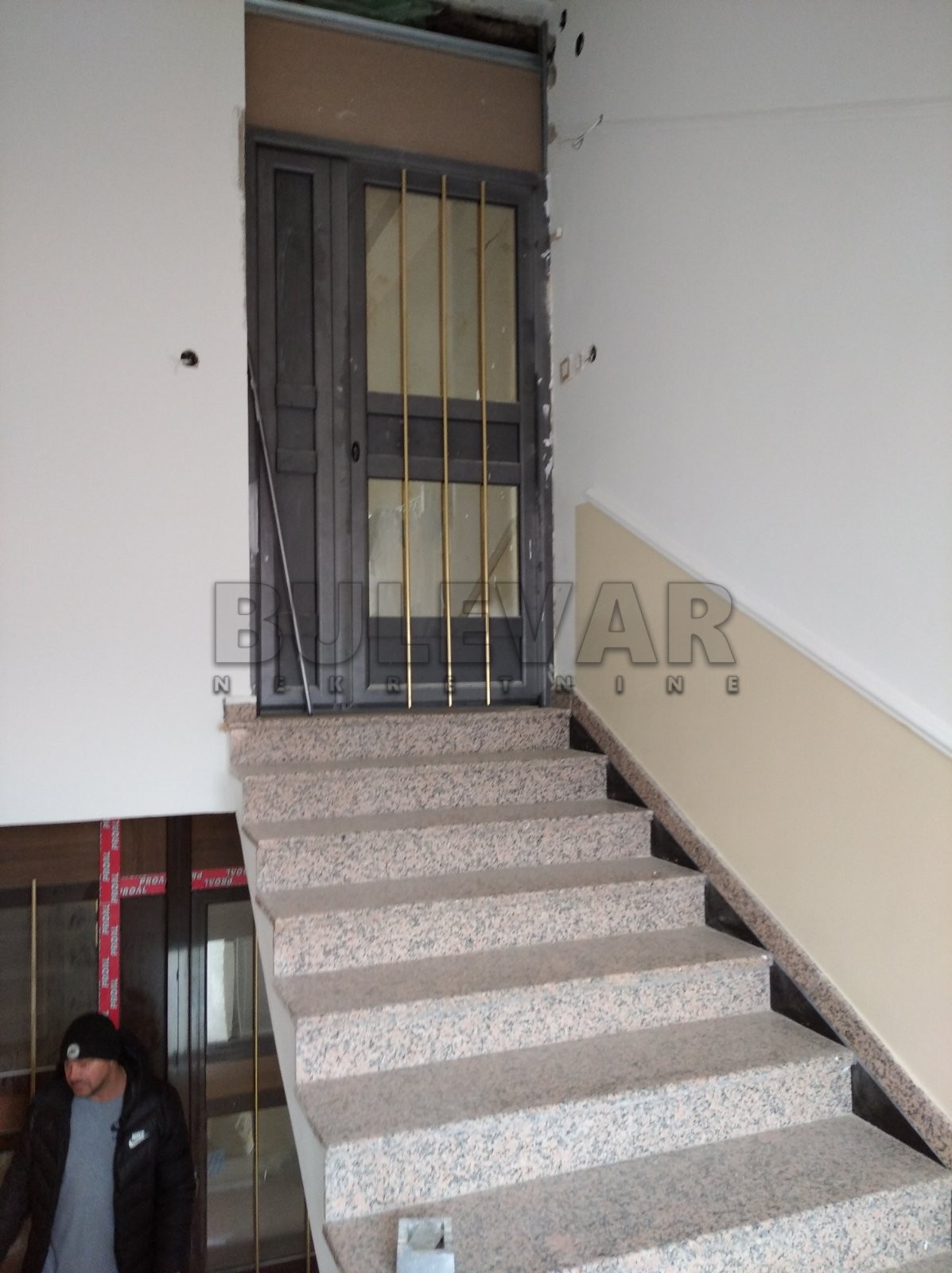 Dvosoban stan, 134 m2, Jagodin Mala, Knjaževačka ID: p-01044 2