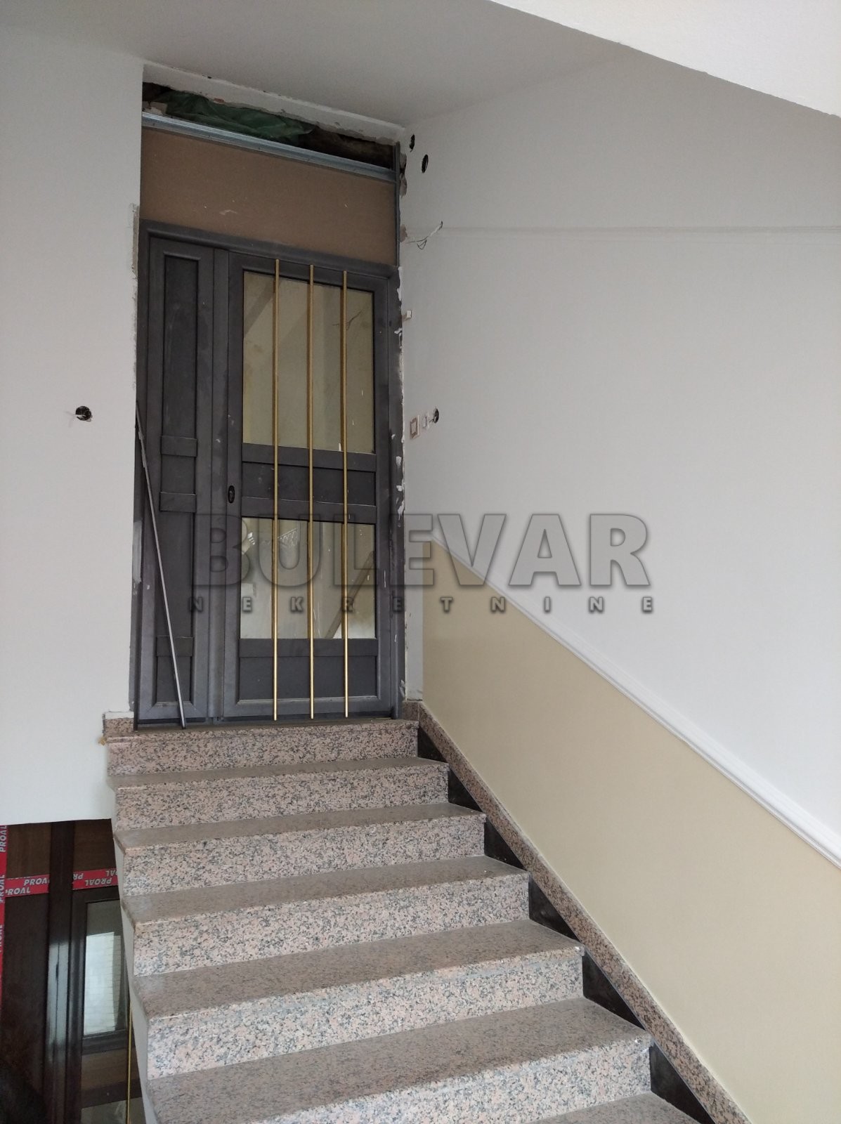 Dvosoban stan, 134 m2, Jagodin Mala, Knjaževačka ID: p-01044 3