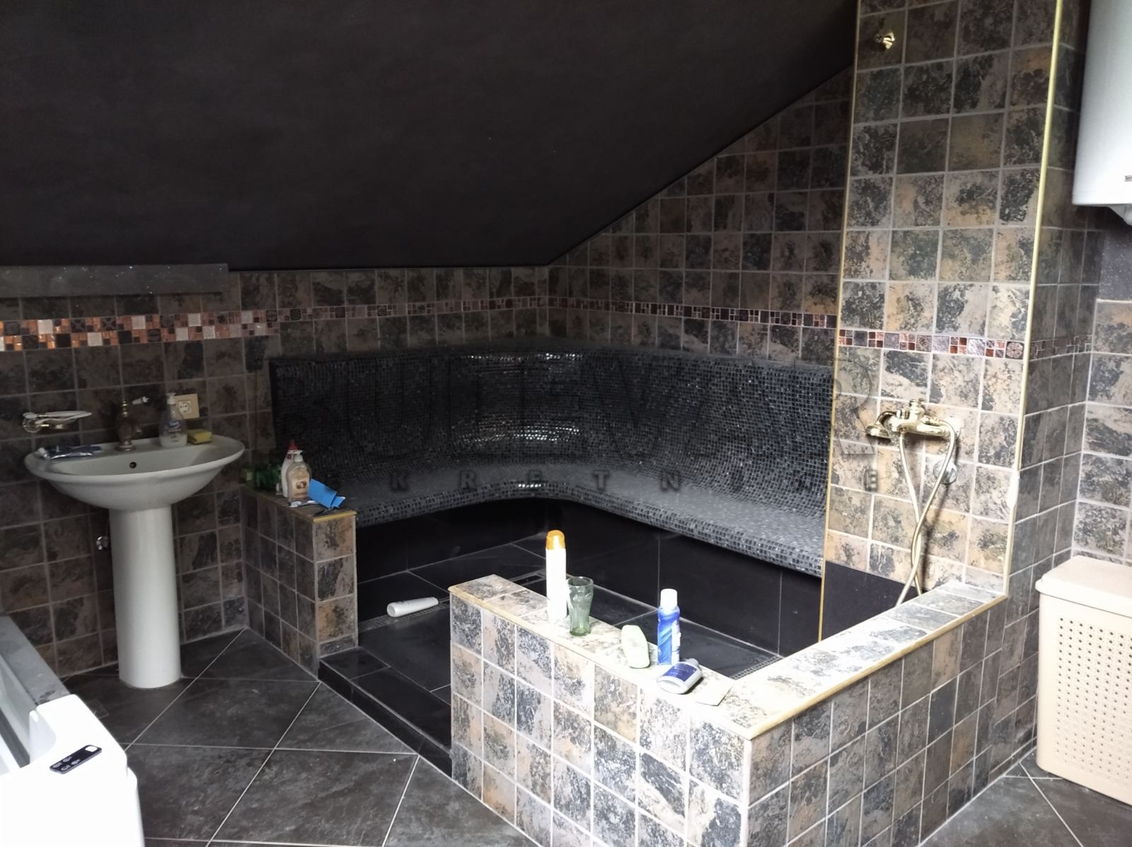 Dvosoban stan, 134 m2, Jagodin Mala, Knjaževačka ID: p-01044 28