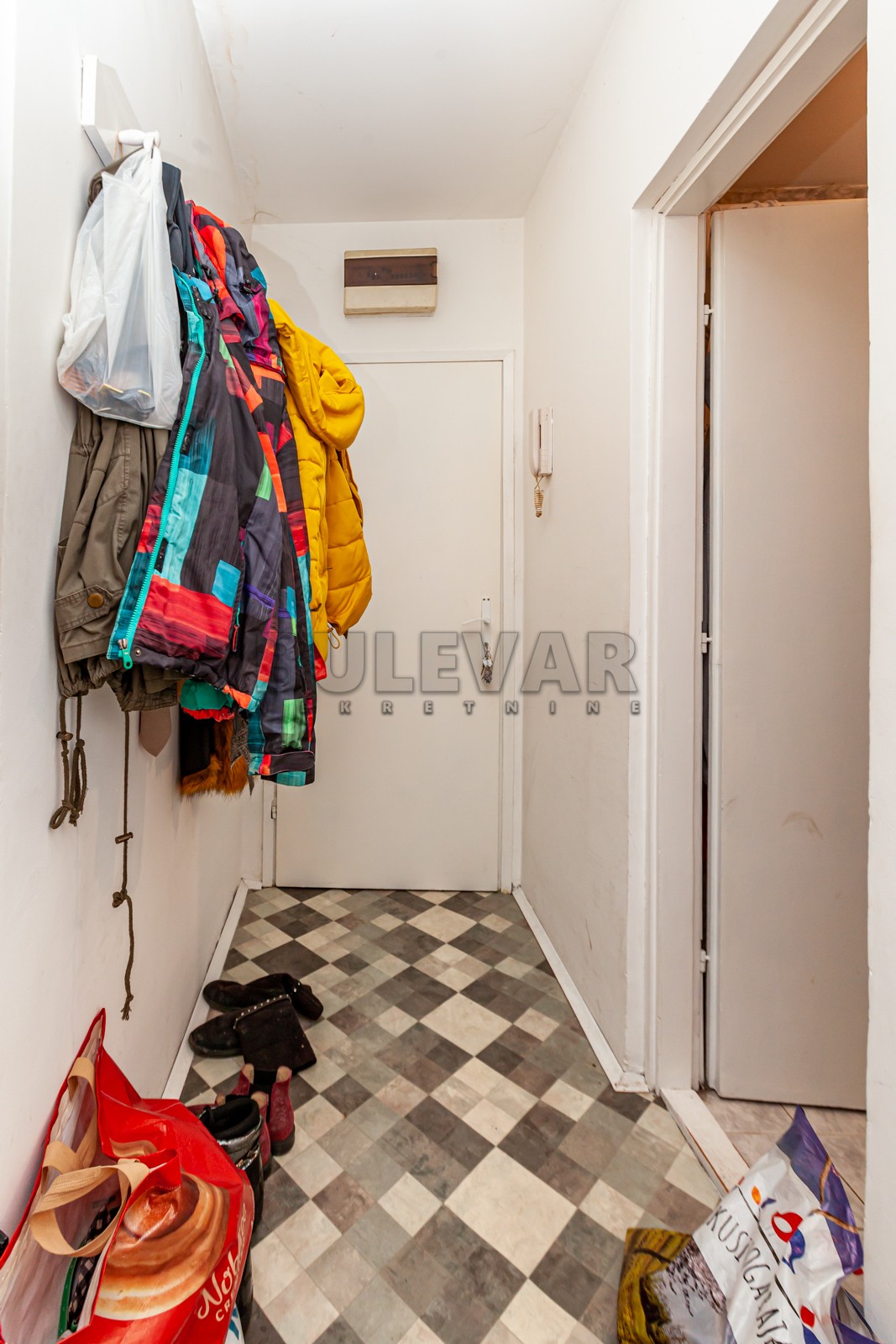 Dvosoban stan, 42 m2, Vojna bolnica, Nikole Kopernika ID: p-07604 8