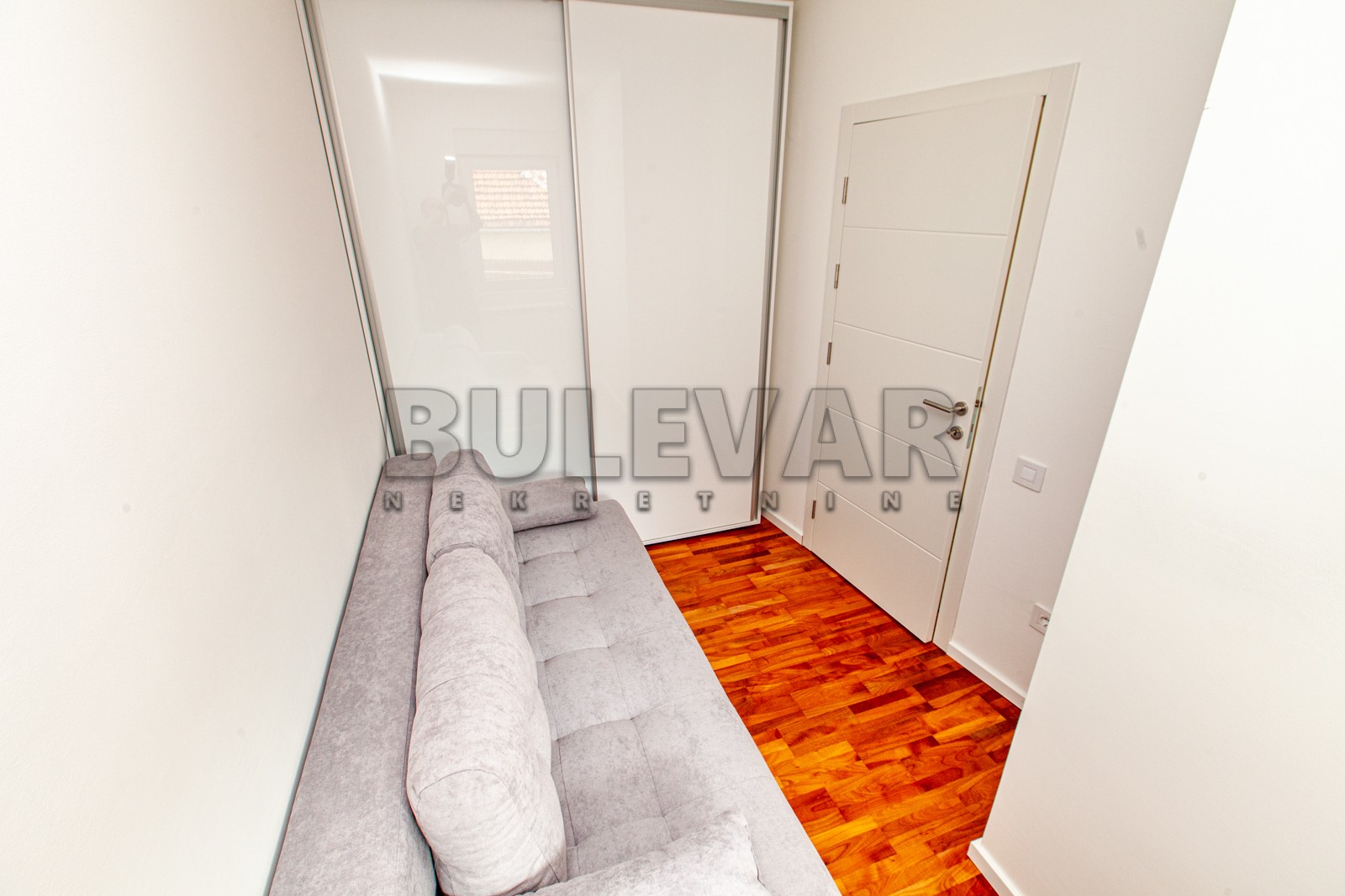Dvosoban stan, 49 m2, Centar, Koste Stamenkovića ID: i-03512 10