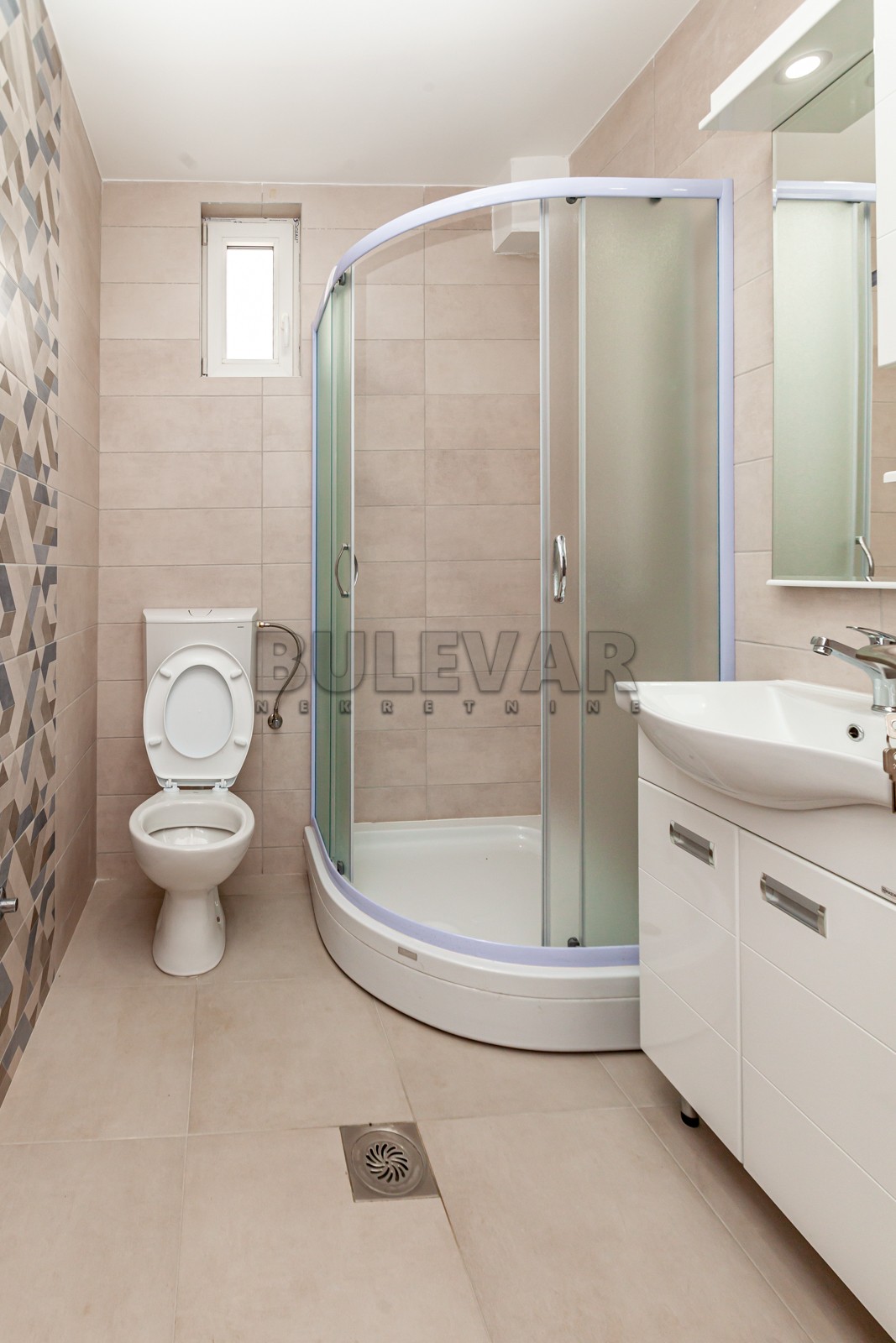 Dvosoban stan, 50.53 m2, Pantelej, Borska ID: p-08586 9