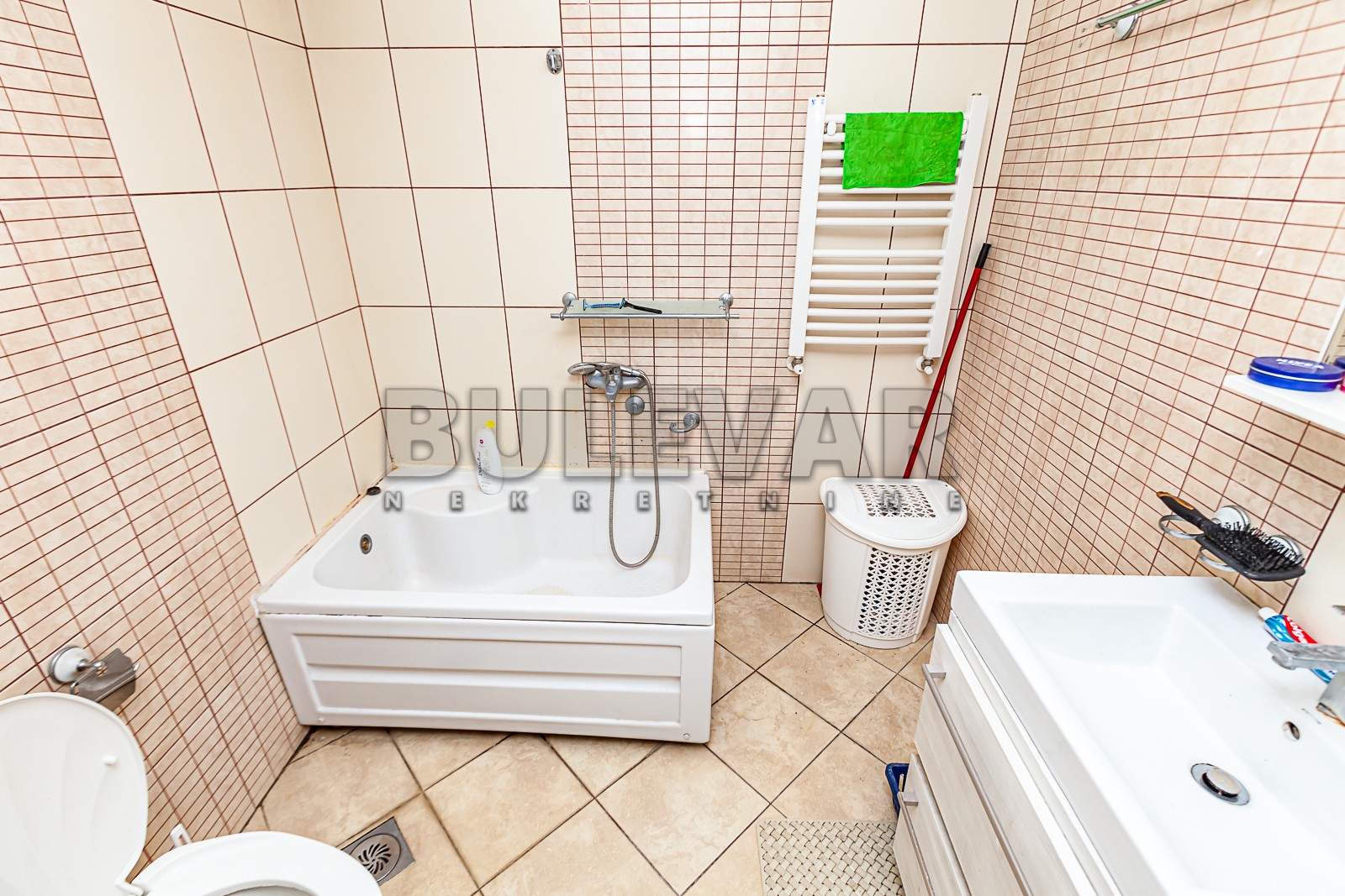 Dvosoban stan, 50 m2, Centar, Vožda Karađorđa ID: i-010336 11