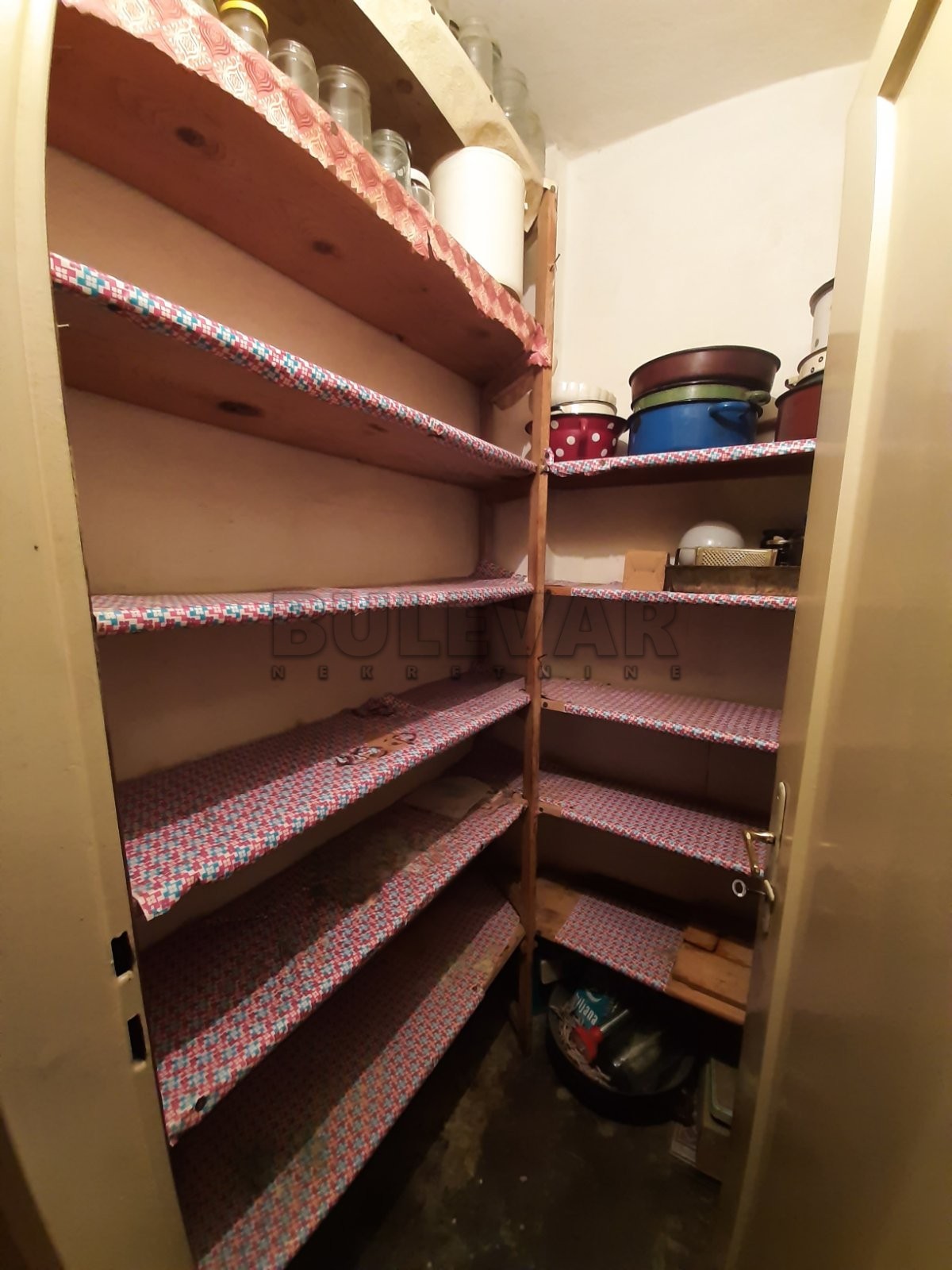 Dvosoban stan, 55 m2, Medijana, Rentgenova ID: i-07102 11