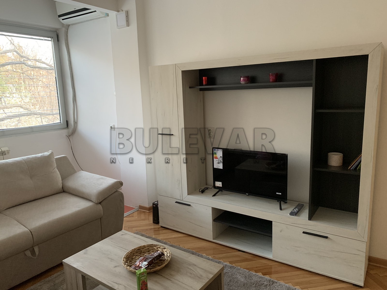 Dvosoban stan, 56 m2, Medicinski fakultet, Dragiše Cvetkovića ID: i-010992 1