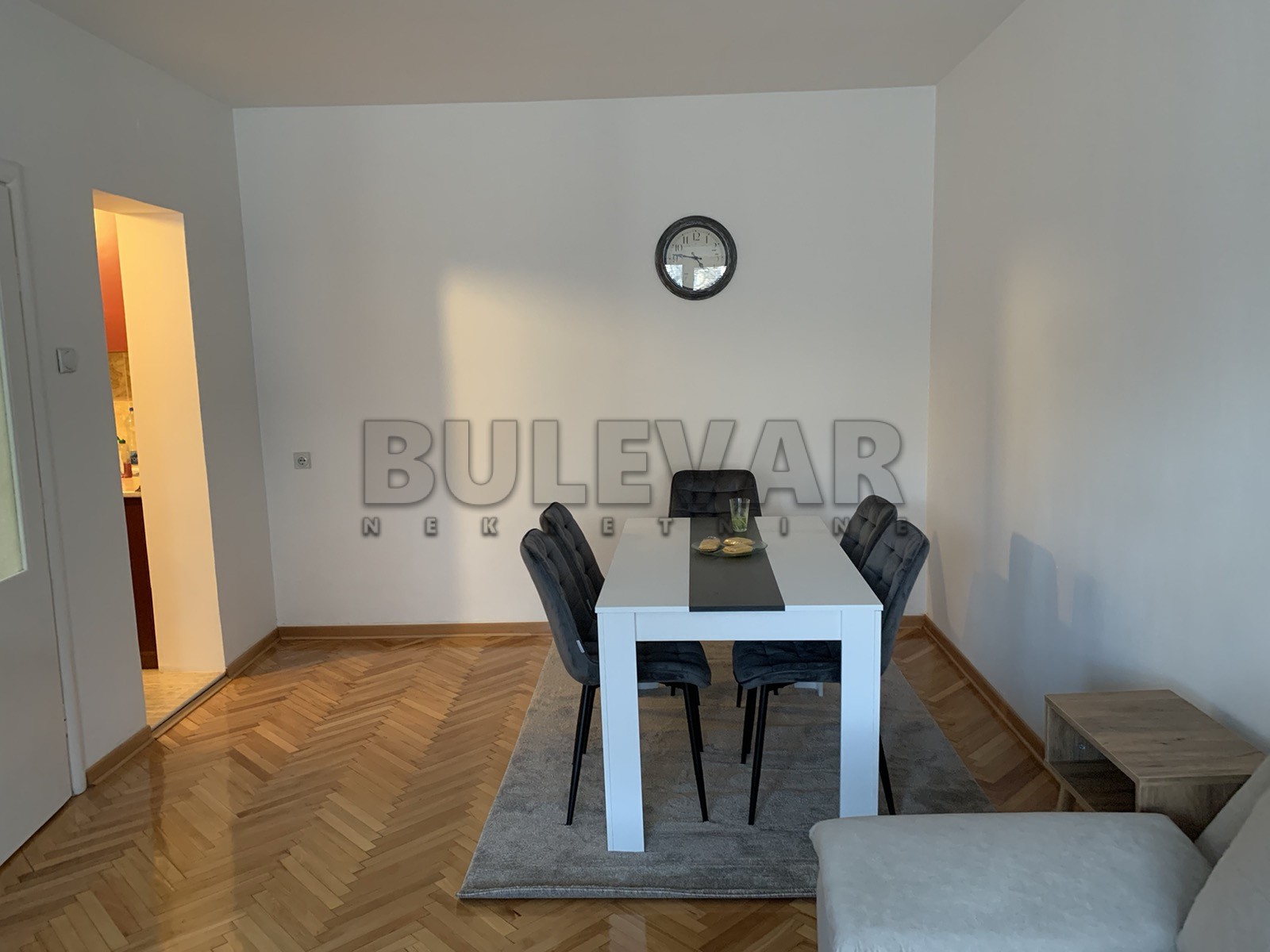 Dvosoban stan, 56 m2, Medicinski fakultet, Dragiše Cvetkovića ID: i-010992 3