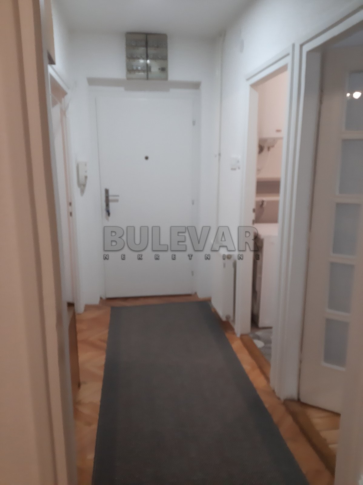 Dvosoban stan, 60 m2, Centar, Davidova ID: i-08076 11