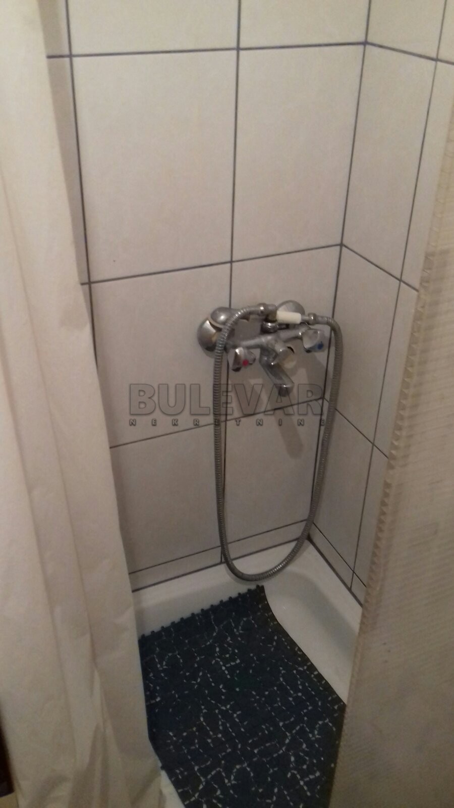 Dvosoban stan, 60 m2, Medijana, Cara Uroša ID: i-010341 9