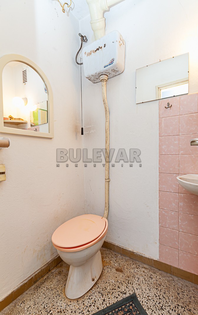 Dvosoban stan, 65 m2, Dom zdravlja, Maksima Gorkog ID: i-09568 6