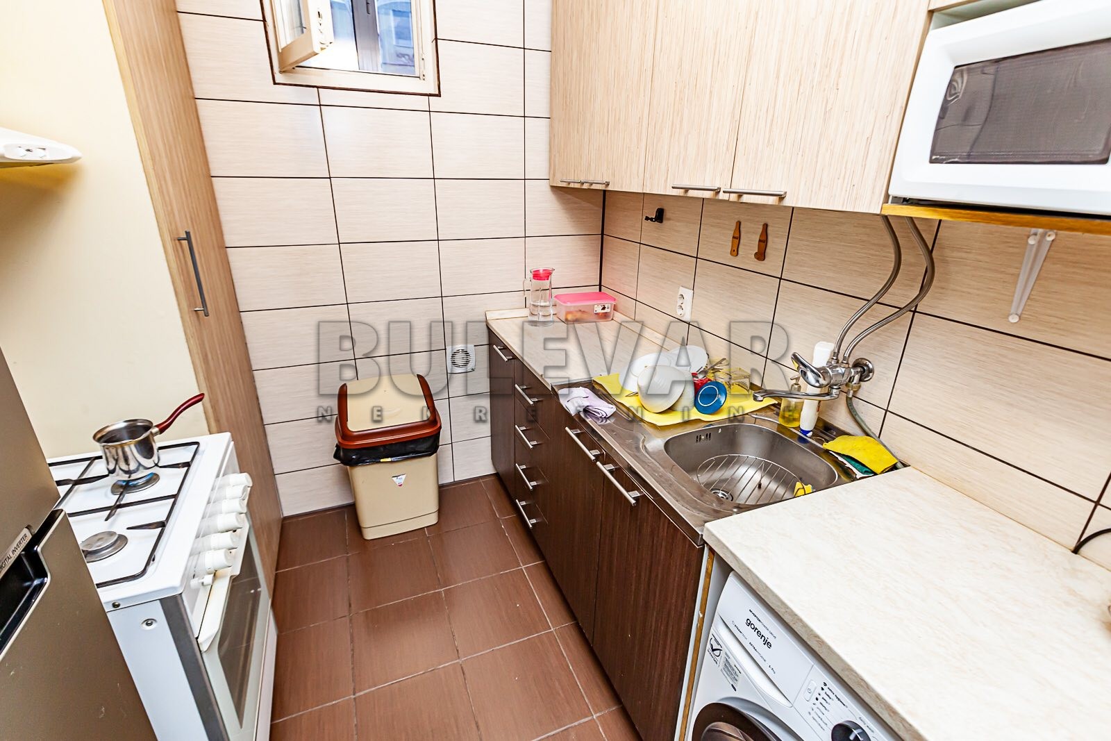 Dvosoban stan, 67 m2, Centar, Generala Milojka Lešjanina ID: p-010836 9