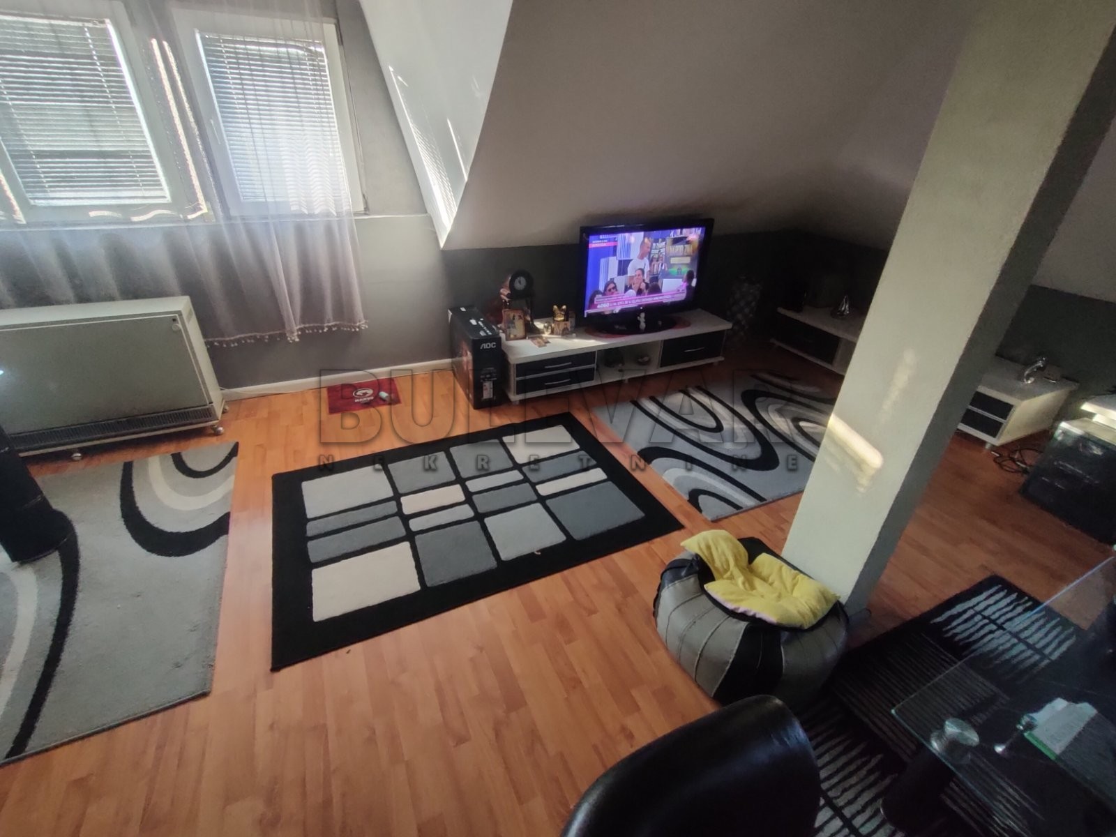 Dvosoban stan, 68 m2, Dom zdravlja, Vojvode Tankosića ID: p-09831 3