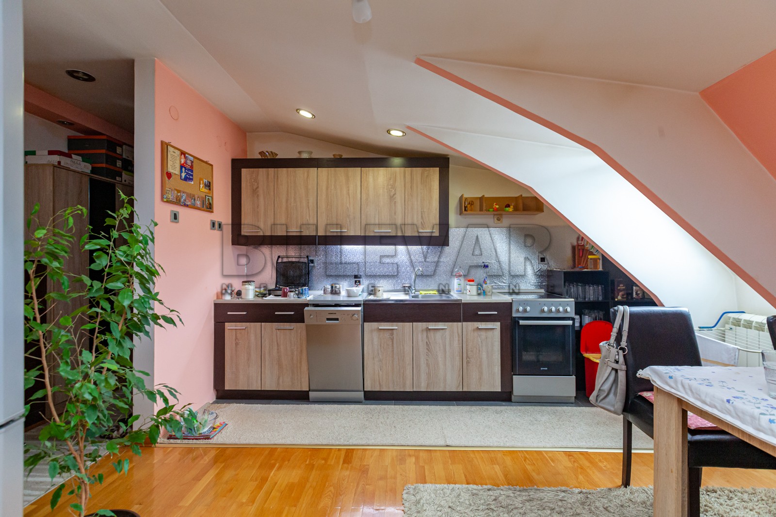 Dvosoban stan, 80 m2, Centar, Obilićev venac ID: p-06804 2