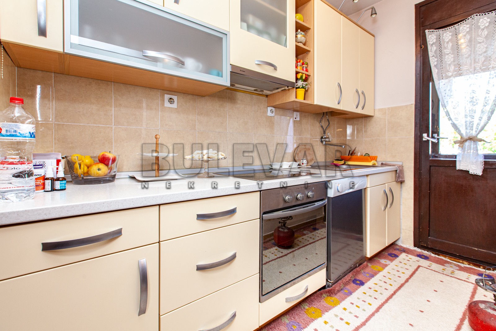 Dvosobna kuća, 390 m2, Medoševac, Medoševac ID: p-03238 7