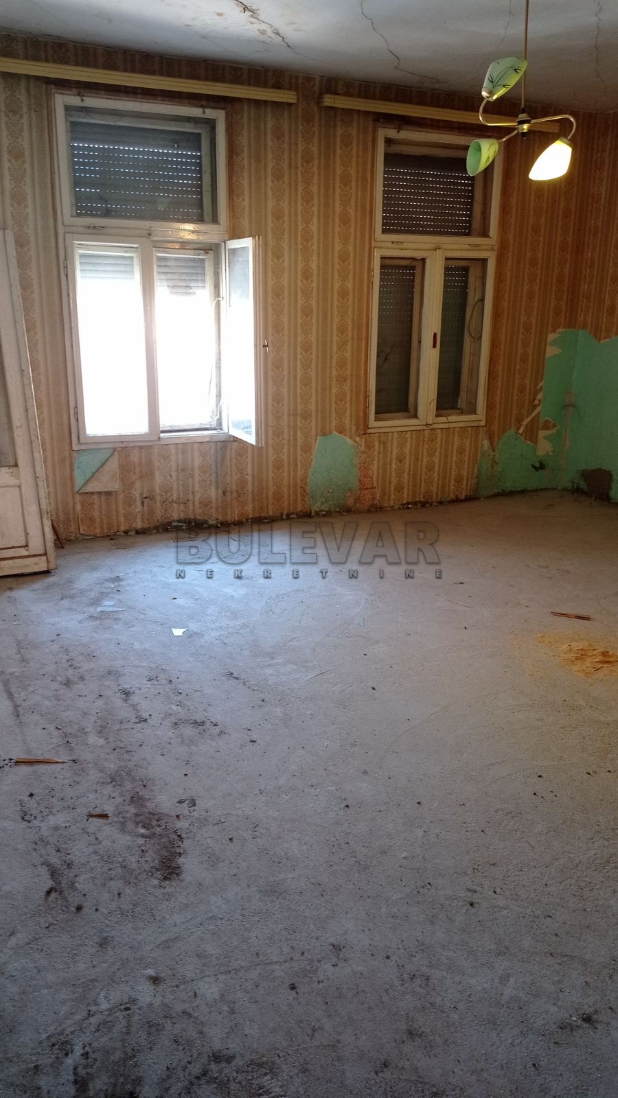 Dvosobna kuća, 70 m2, Knjaza Miloša ID: i-05637 1
