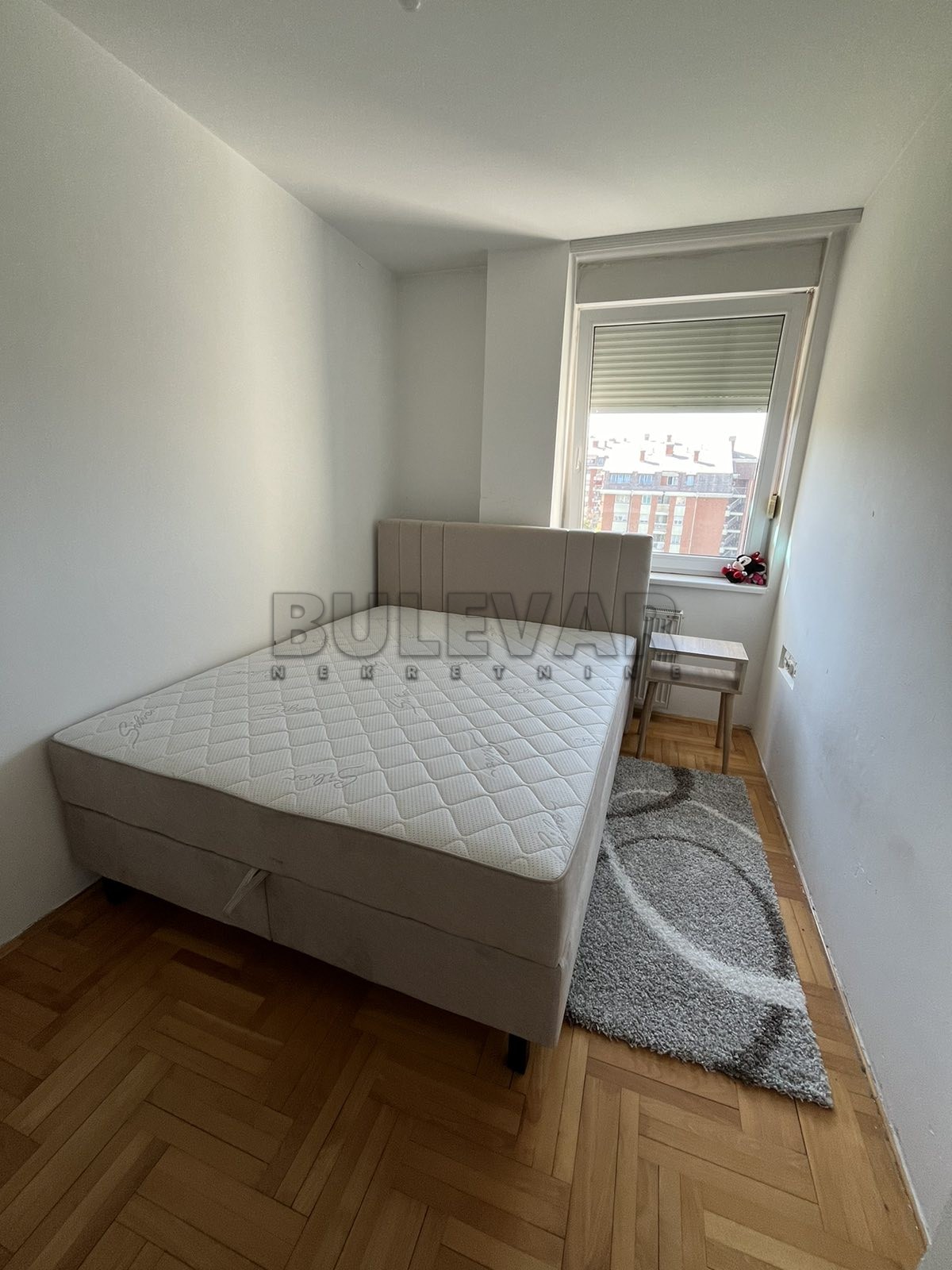 Jednosoban stan, 39 m2, Bulevar Nemanjića, Romanijska ID: i-011296 3