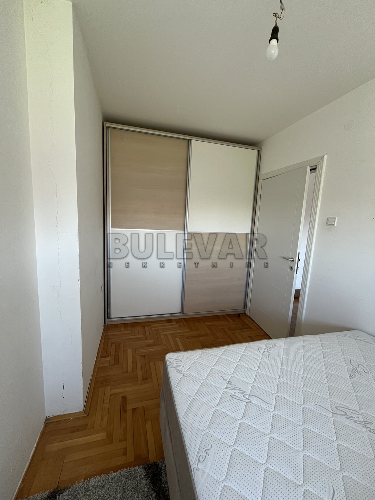 Jednosoban stan, 39 m2, Bulevar Nemanjića, Romanijska ID: i-011296 4