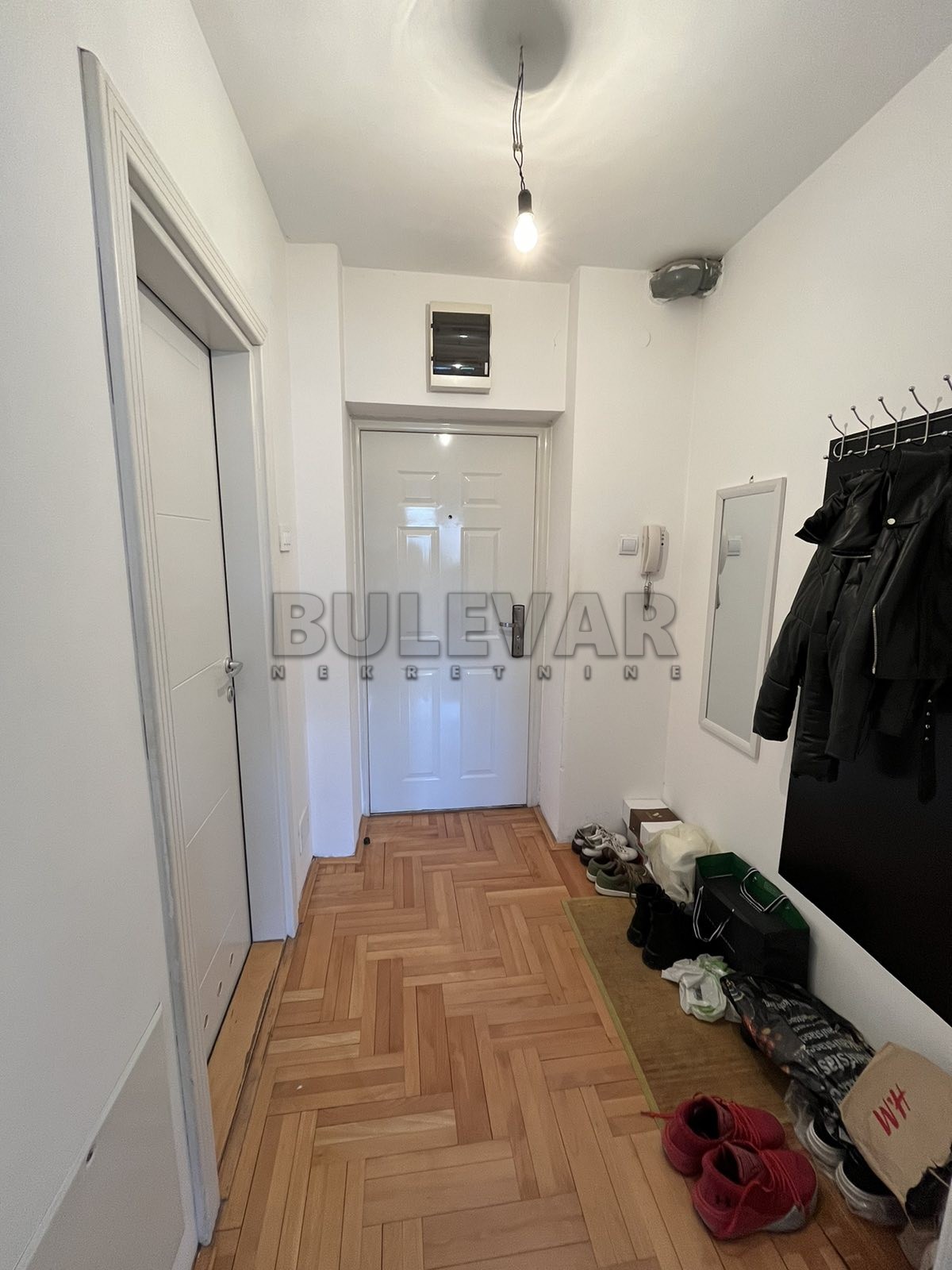 Jednosoban stan, 39 m2, Bulevar Nemanjića, Romanijska ID: i-011296 7