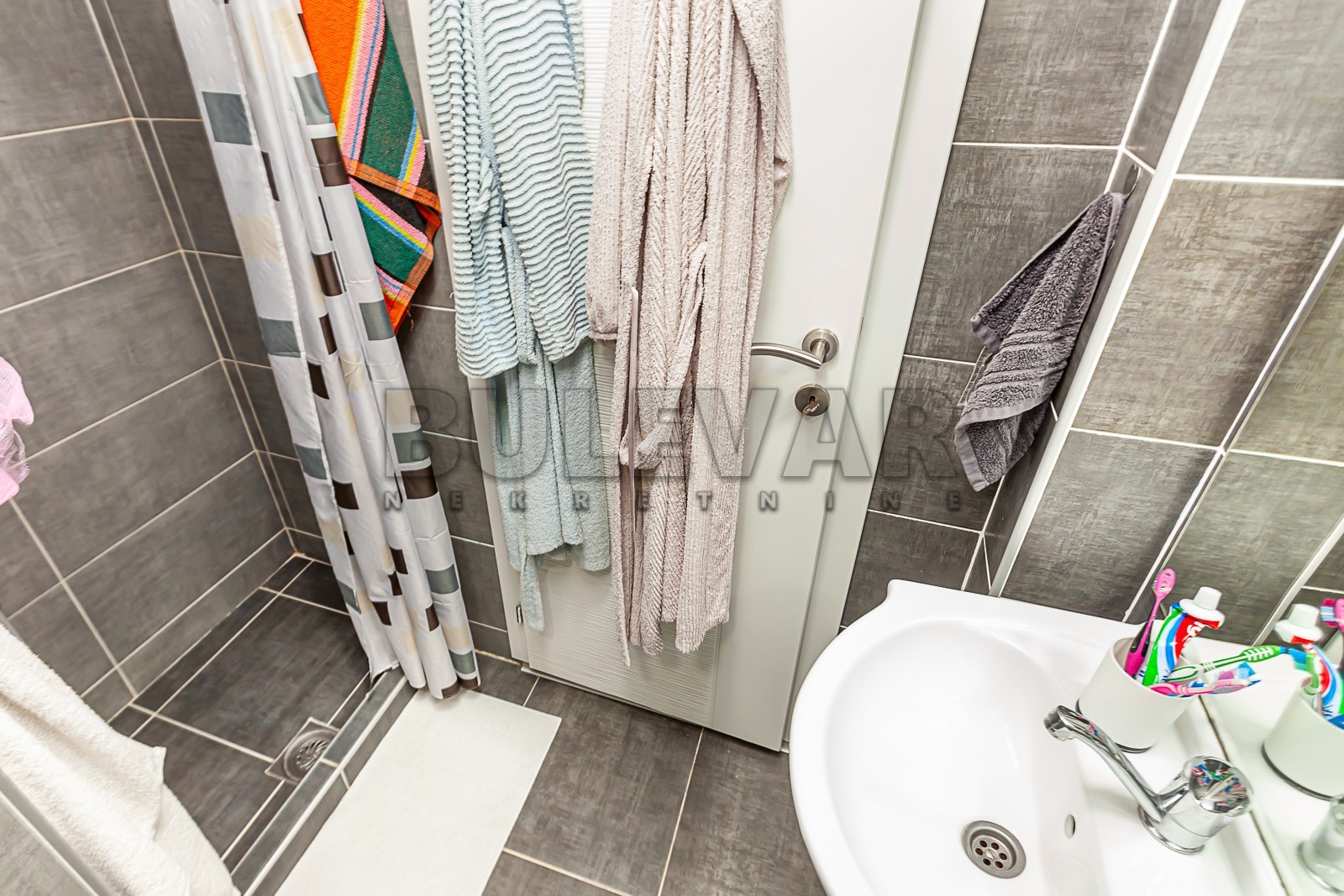 Jednosoban stan, 40 m2, Pantelej, Studenička ID: i-011167 8