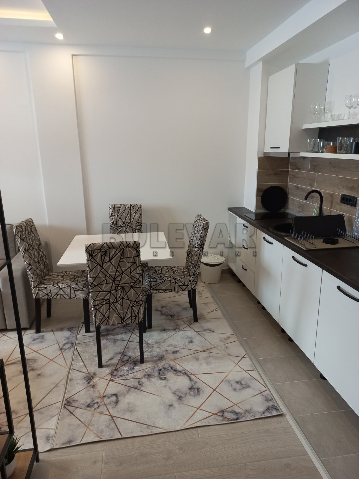 Jednosoban stan, 41 m2, Vikend naselje ID: p-09082 3