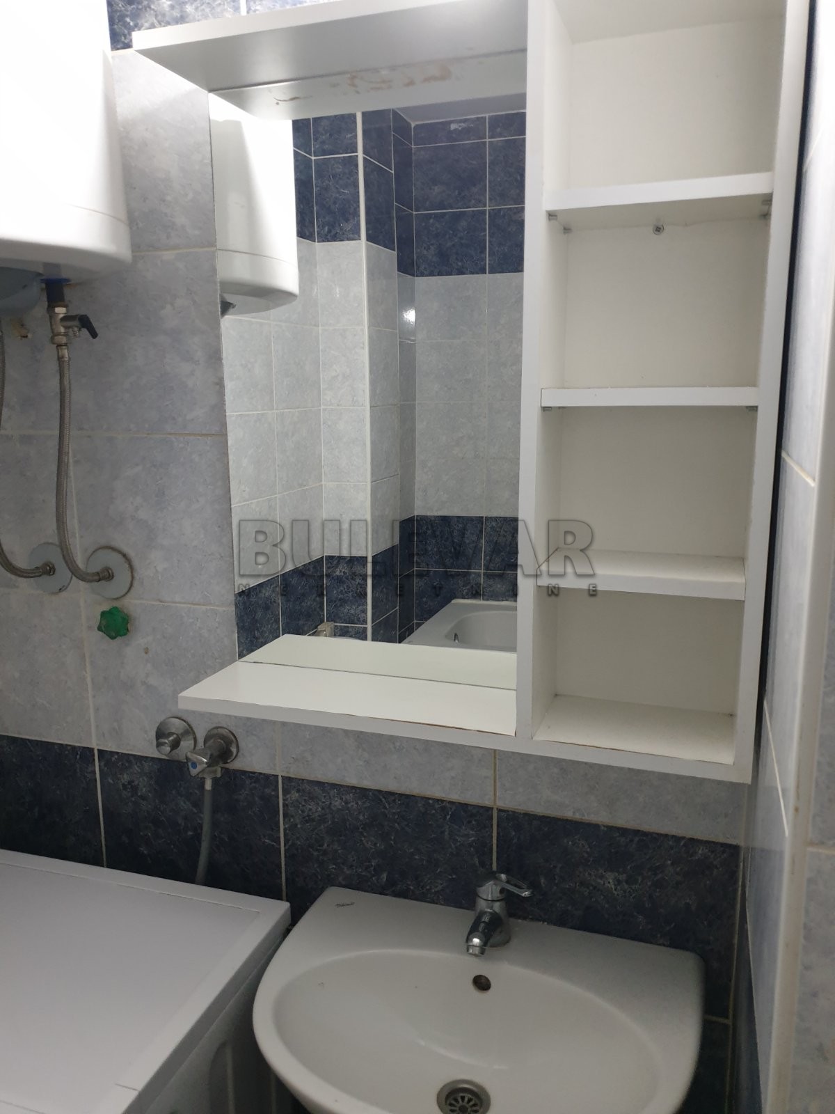 Jednosoban stan, 42 m2, Centar, Kej Kola srpskih sestara ID: i-09101 18