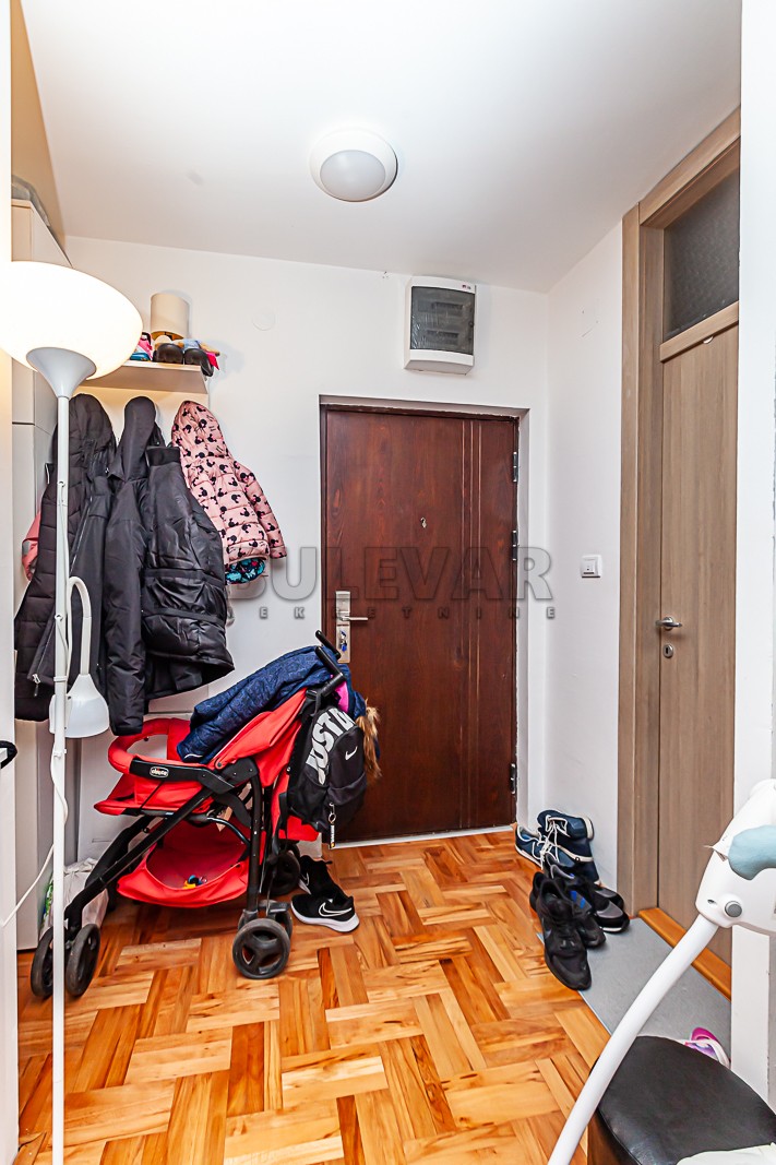 Jednosoban stan, 43 m2, Duvanište, Bulevar Medijana ID: p-010246 3