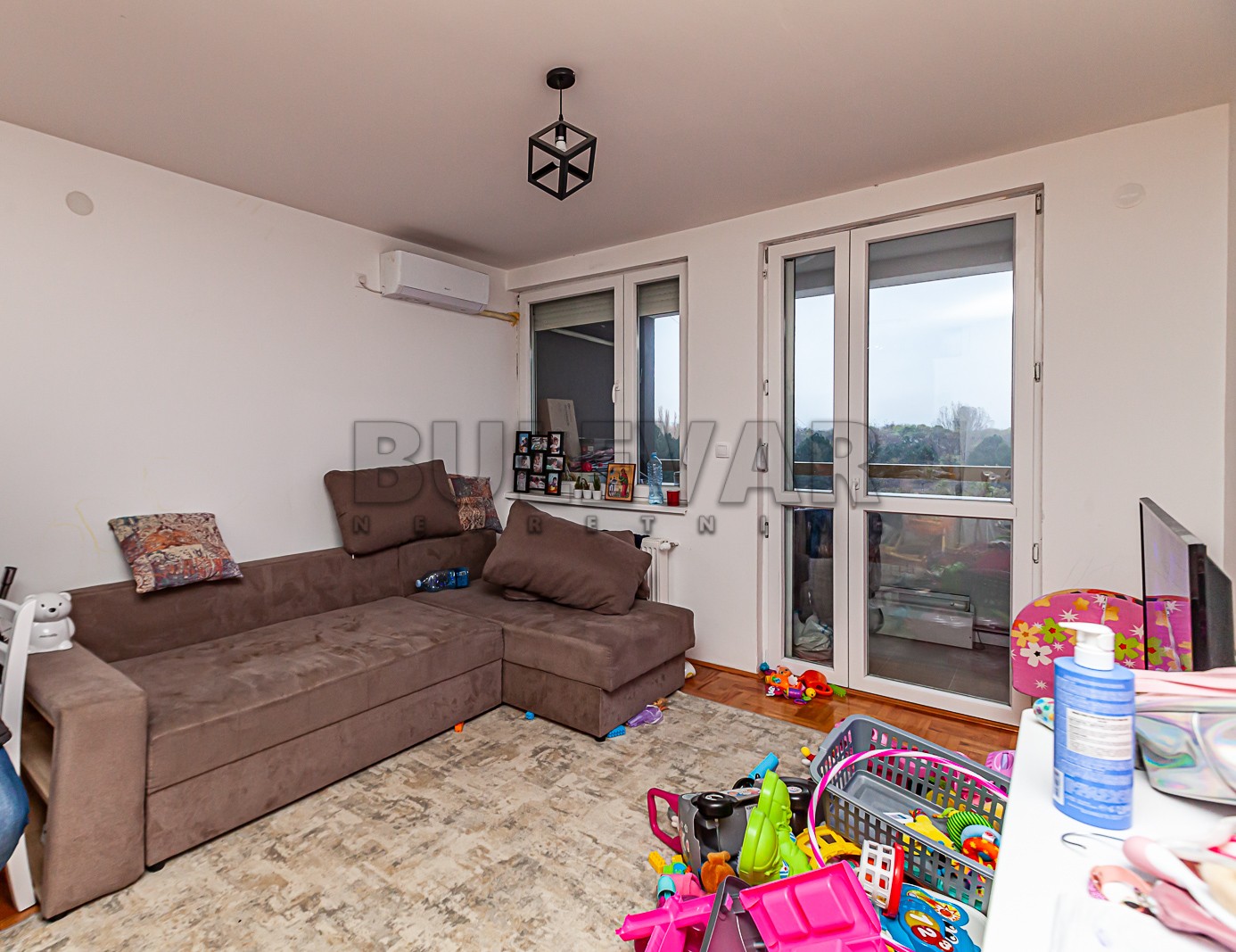 Jednosoban stan, 43 m2, Duvanište, Bulevar Medijana ID: p-010246 10