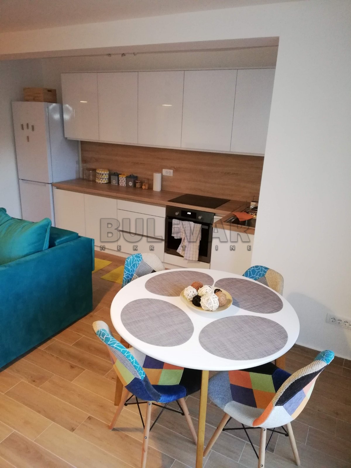 Jednosoban stan, 50 m2, Vikend naselje ID: p-010840 3