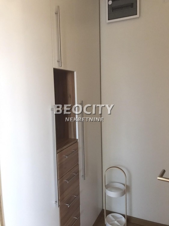 Trosoban stan, 57 m2, Centar, Jovanke Jeftanović ID: 94697 8