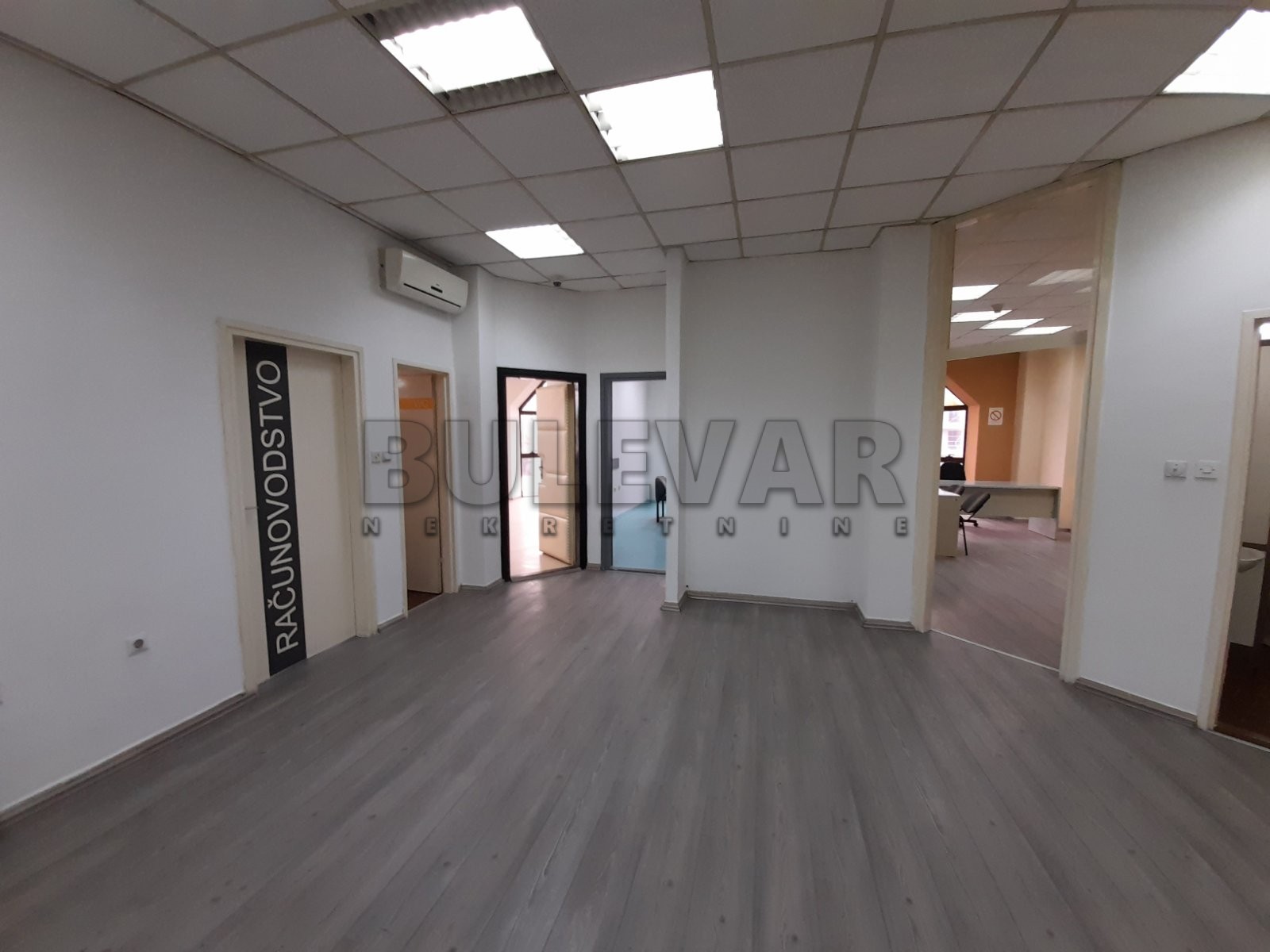 Lokal, 110 m2, Centar, Cara Dušana ID: i-010794 4