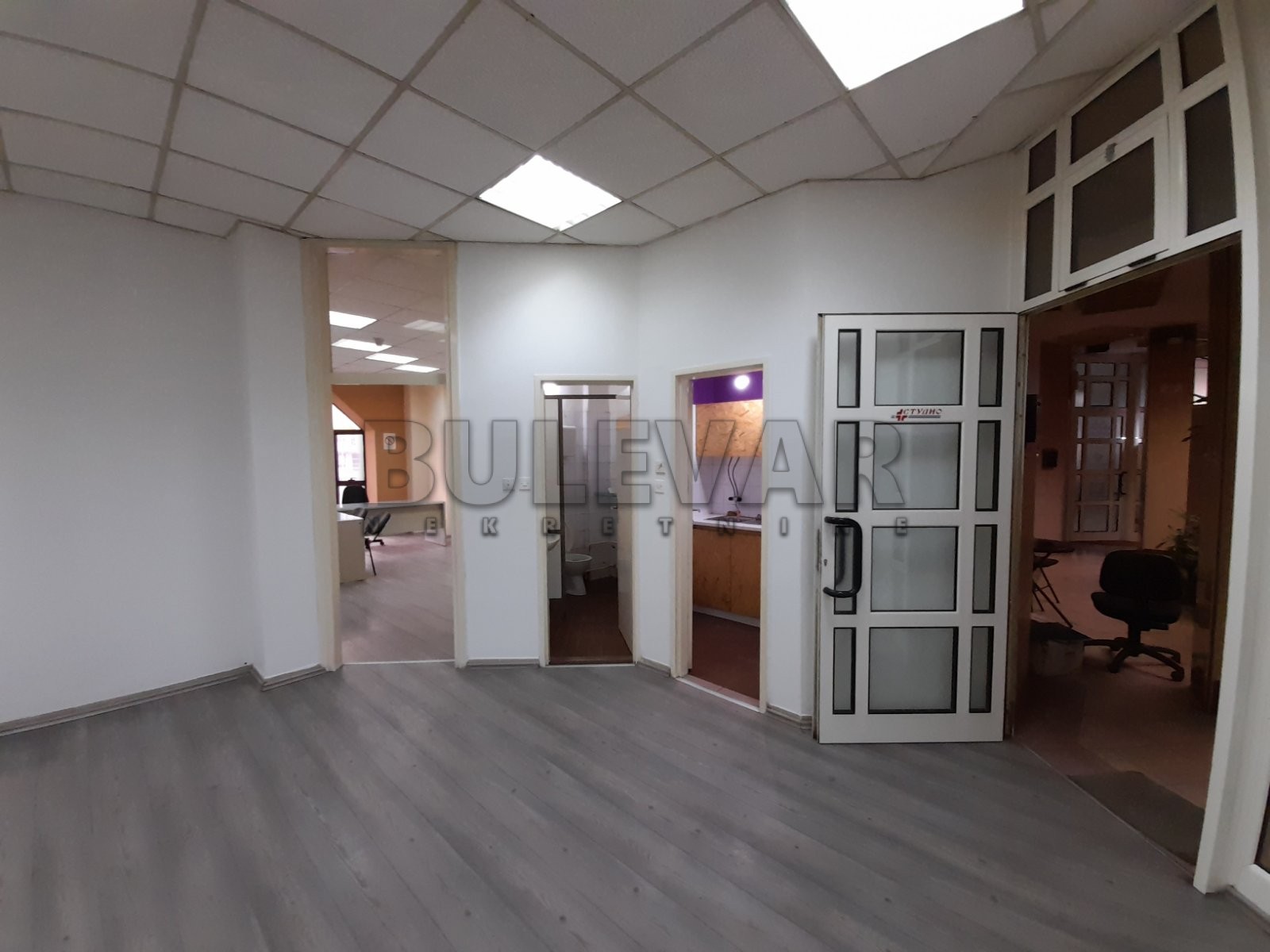 Lokal, 110 m2, Centar, Cara Dušana ID: i-010794 6