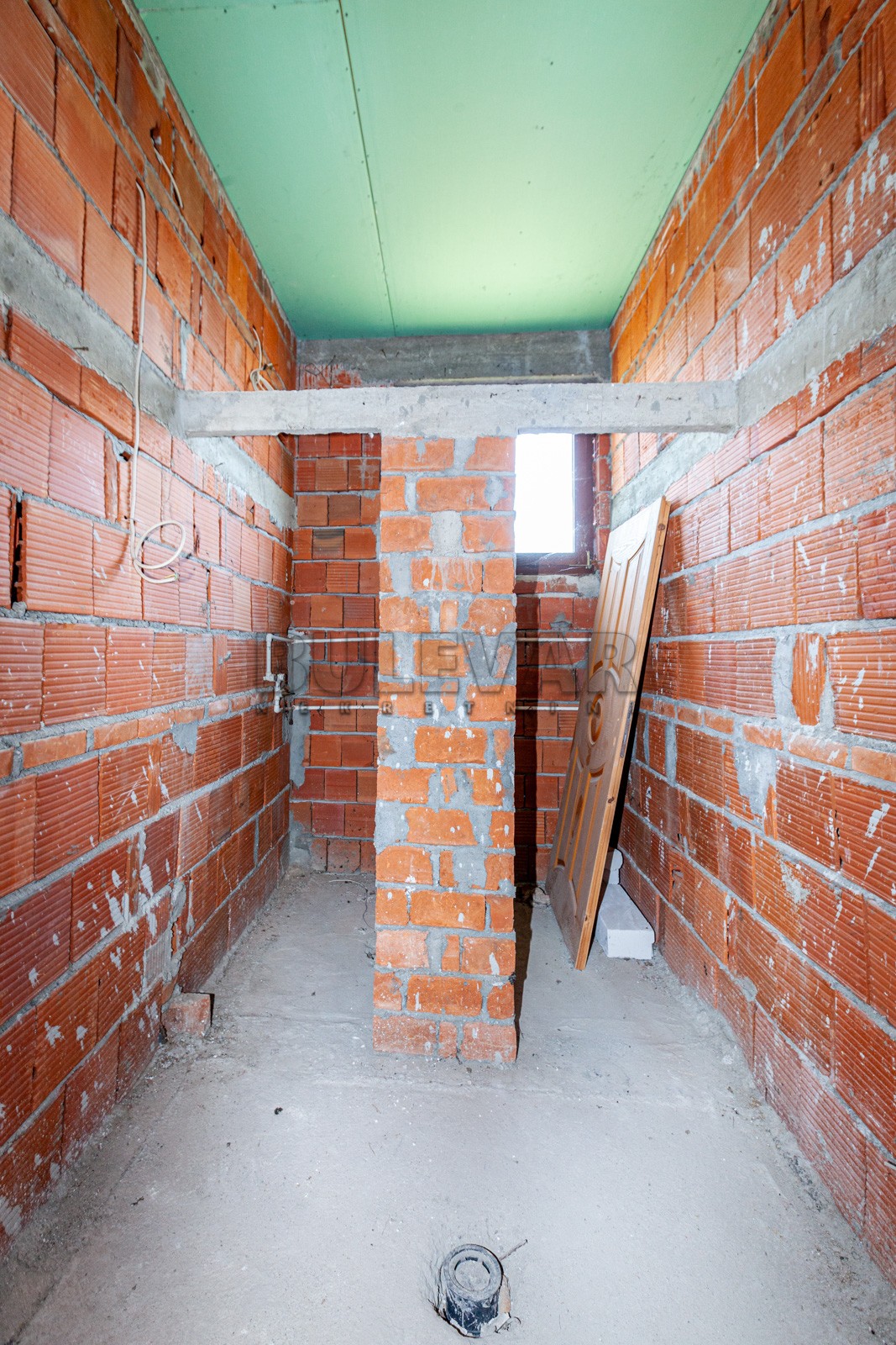 Lokal, 1100 m2, Pukovac ID: p-05833 9