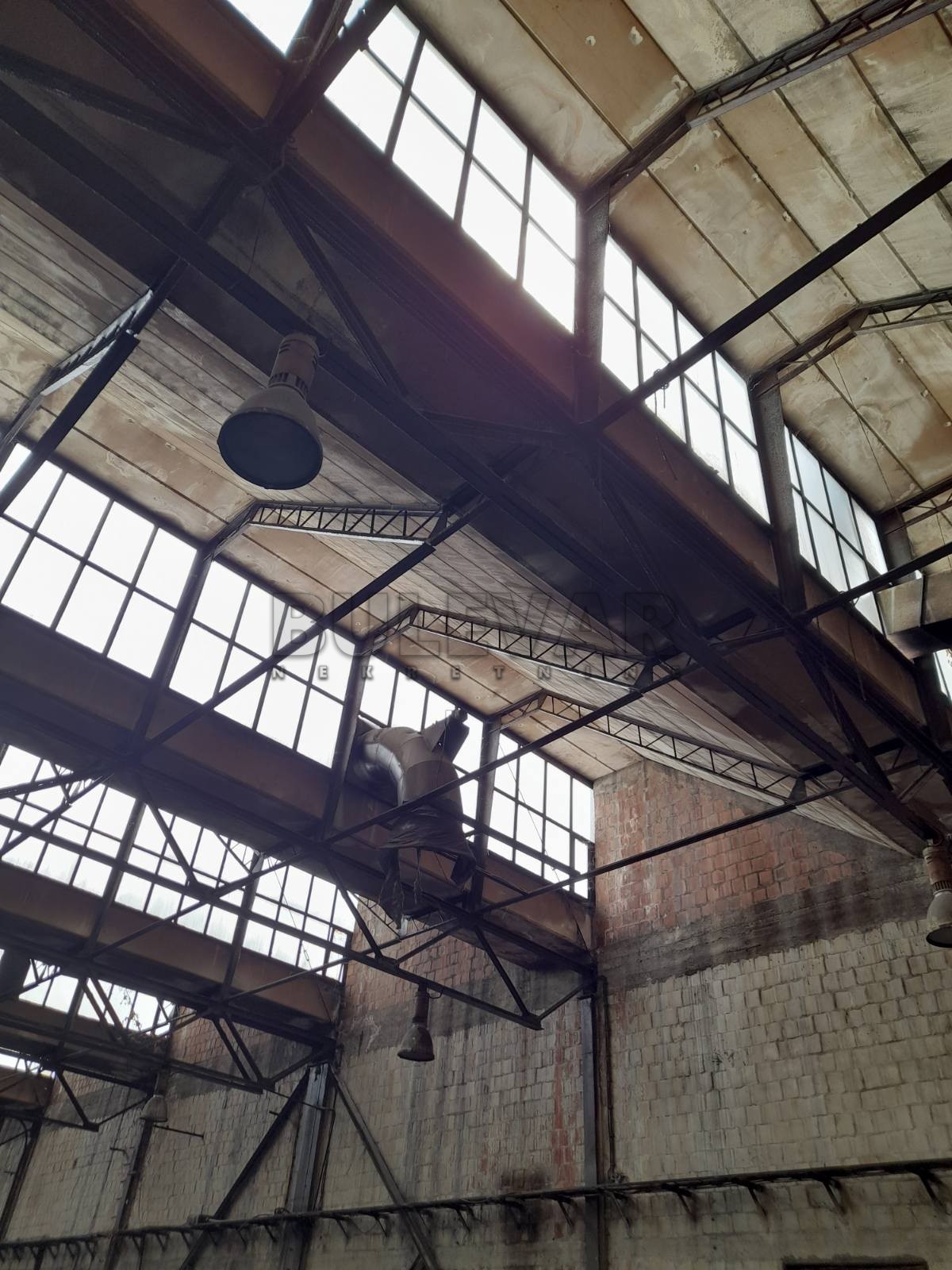 Lokal, 11817 m2, Mramorsko Brdo, Topličkog partizanskog odreda ID: i-09662 5