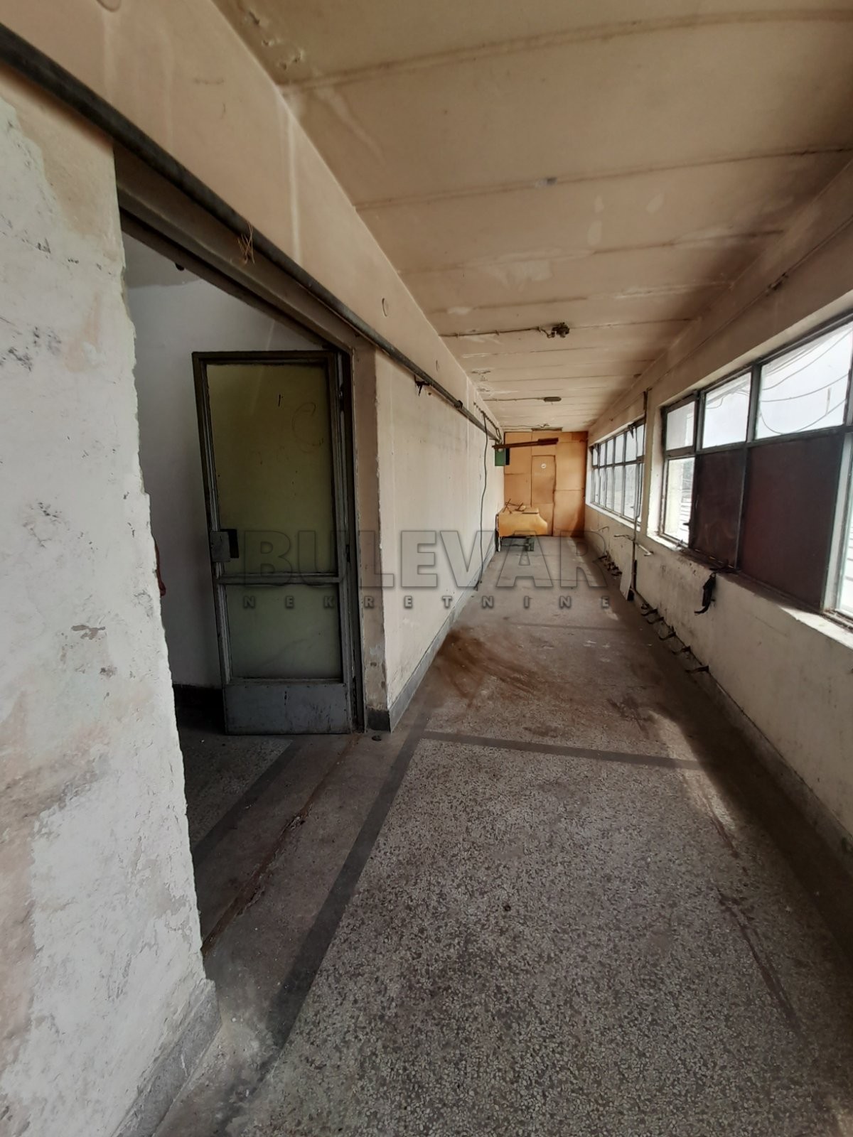 Lokal, 11817 m2, Mramorsko Brdo, Topličkog partizanskog odreda ID: i-09662 7