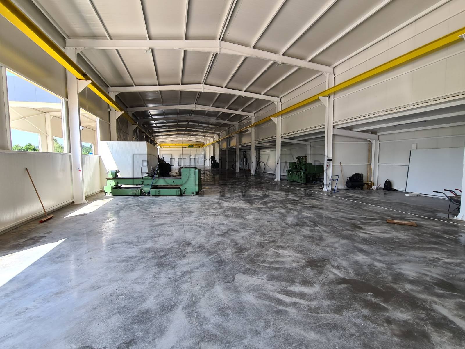 Lokal, 1200 m2, Dušana Trifunca ID: i-09366 10