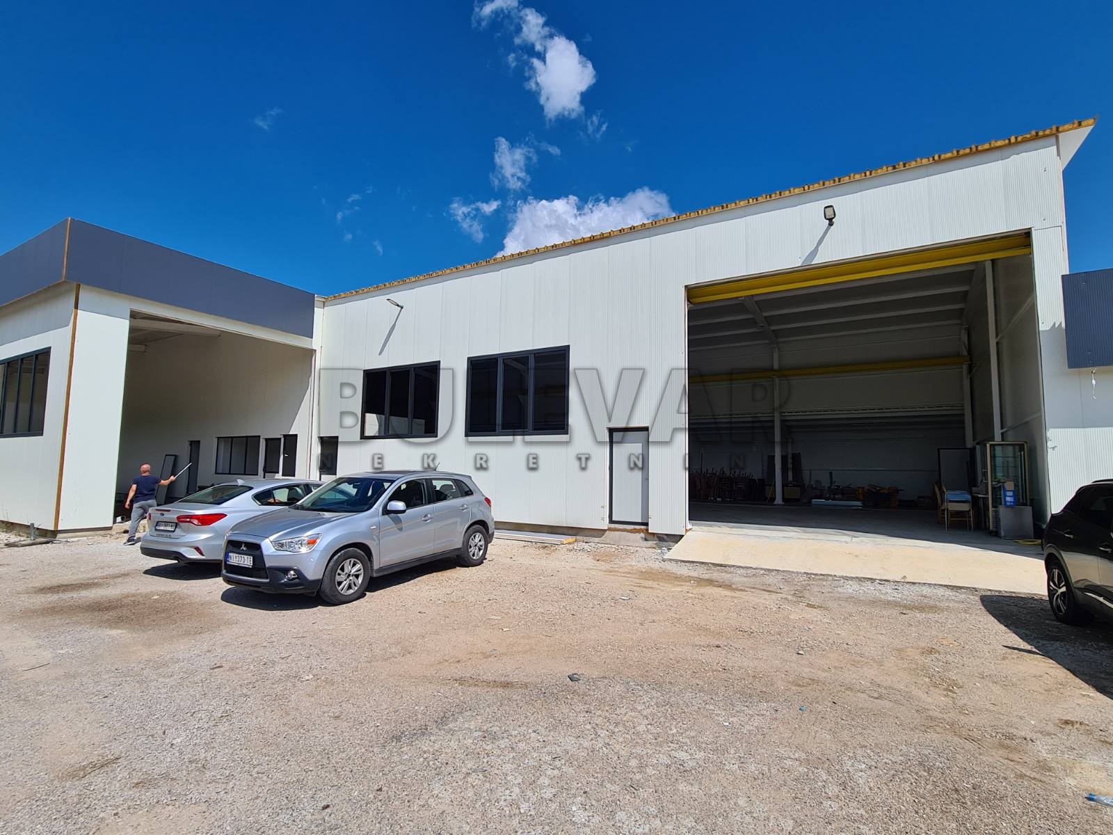 Lokal, 1200 m2, Dušana Trifunca ID: i-09366 13