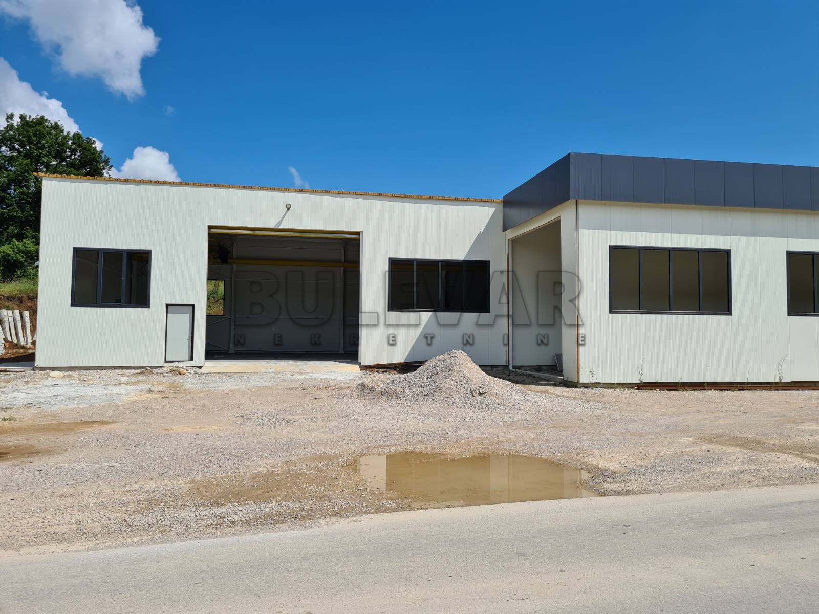 Lokal, 1200 m2, Dušana Trifunca ID: i-09366 14