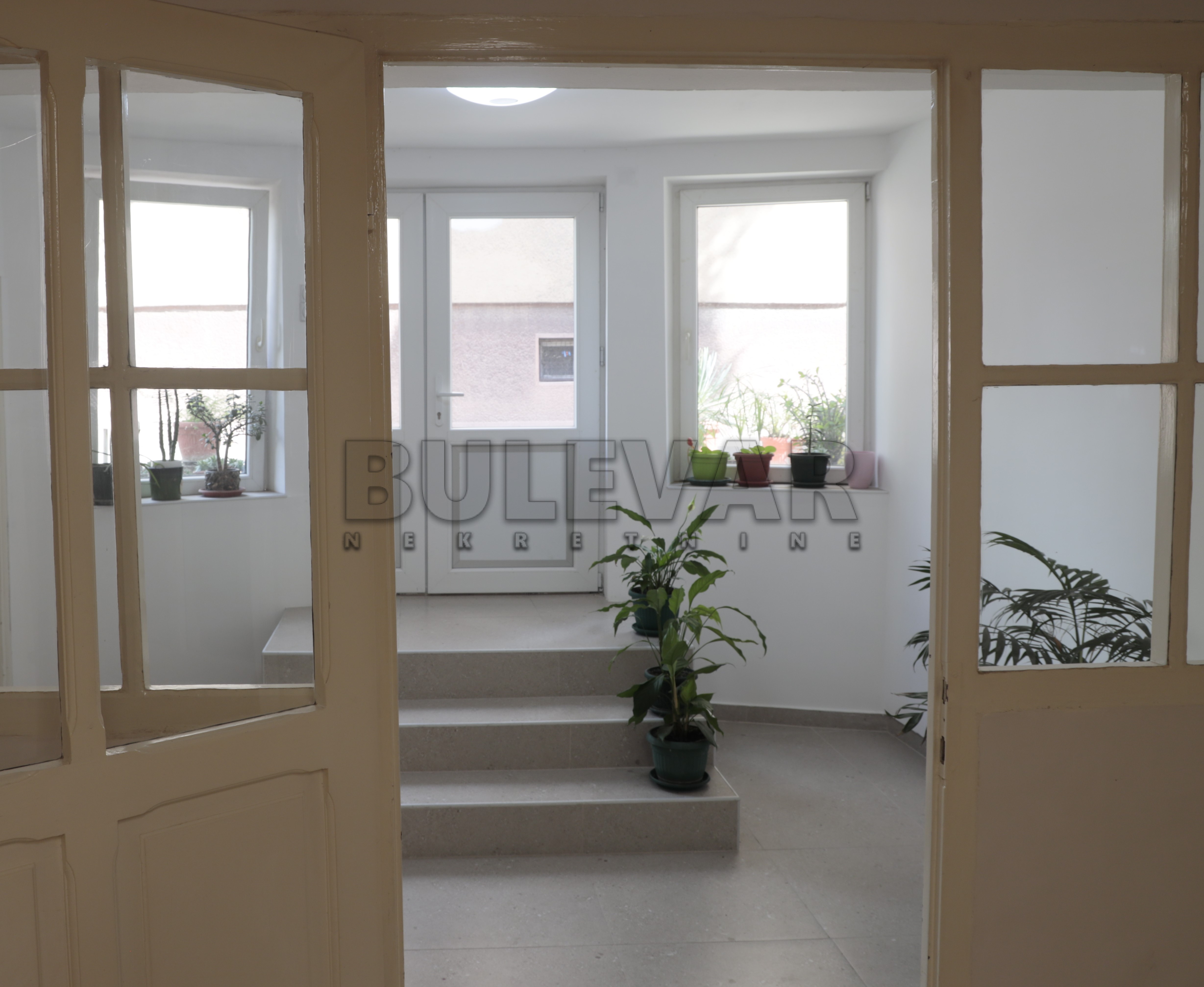 Lokal, 122 m2, Centar, Svetozara Markovića ID: i-09857 7