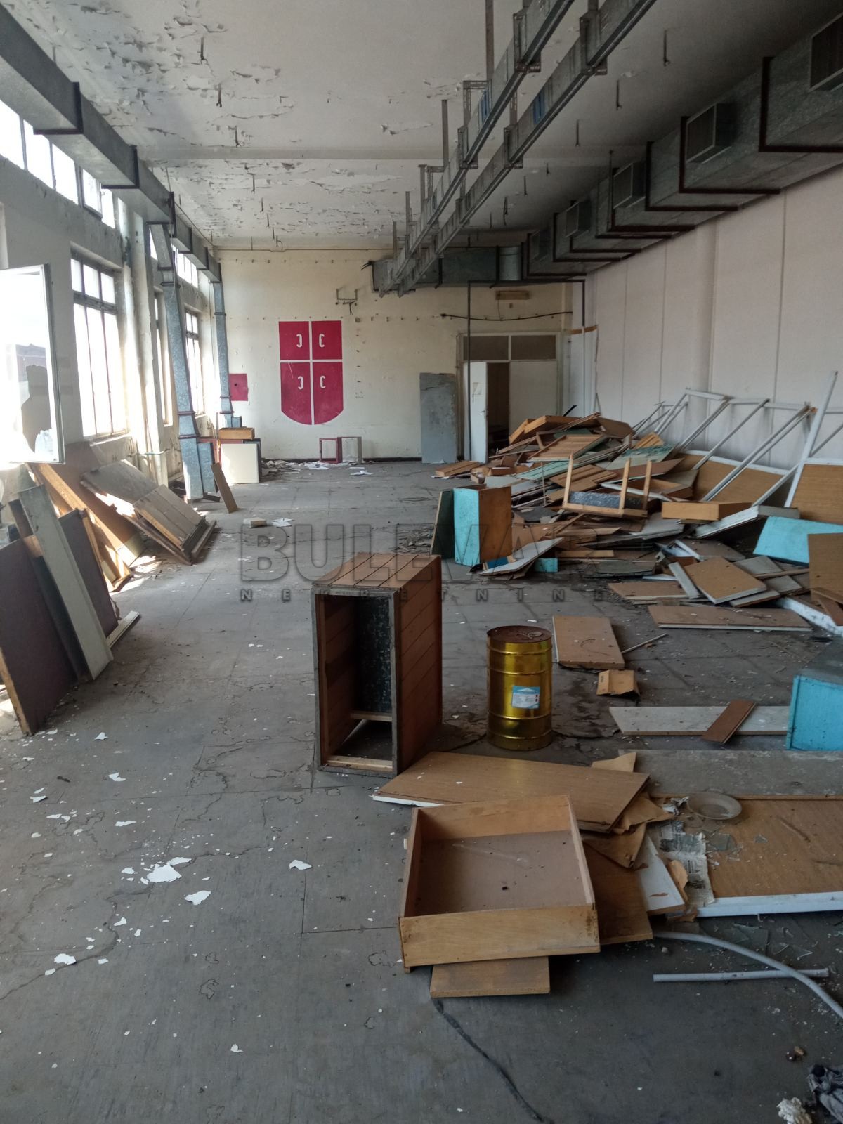 Lokal, 1260 m2, Trošarina, Bulevar svetog cara ID: i-06757 15