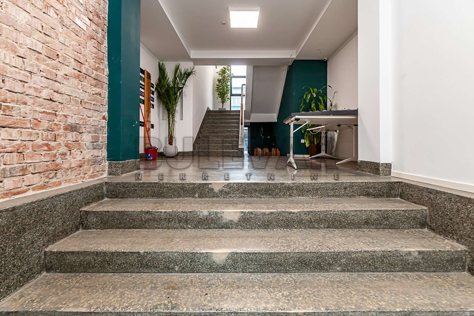 Lokal, 130 m2, Čamurlija, Bulevar 12. februar ID: i-05394 1