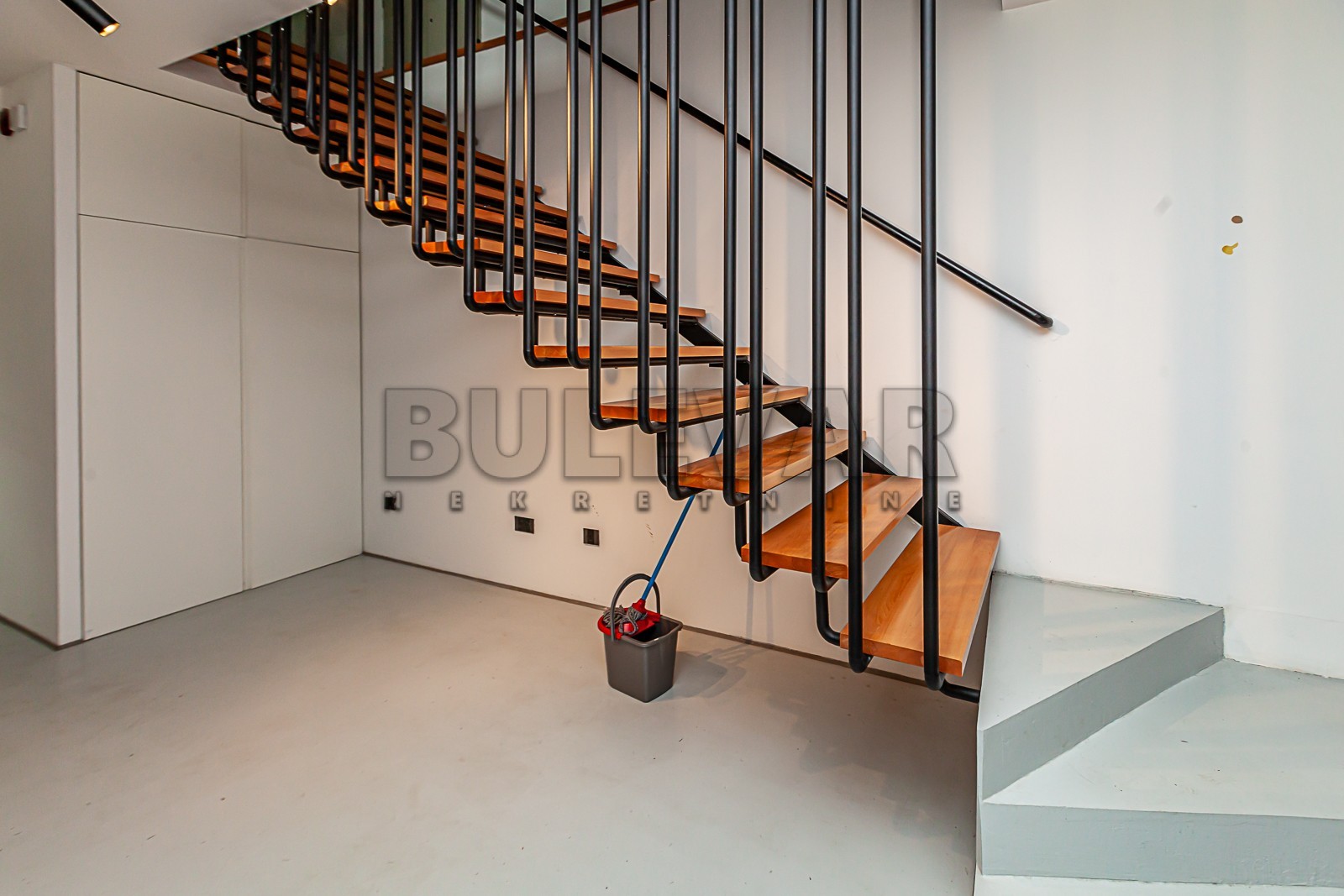 Lokal, 130 m2, Čamurlija, Bulevar 12. februar ID: i-05394 4